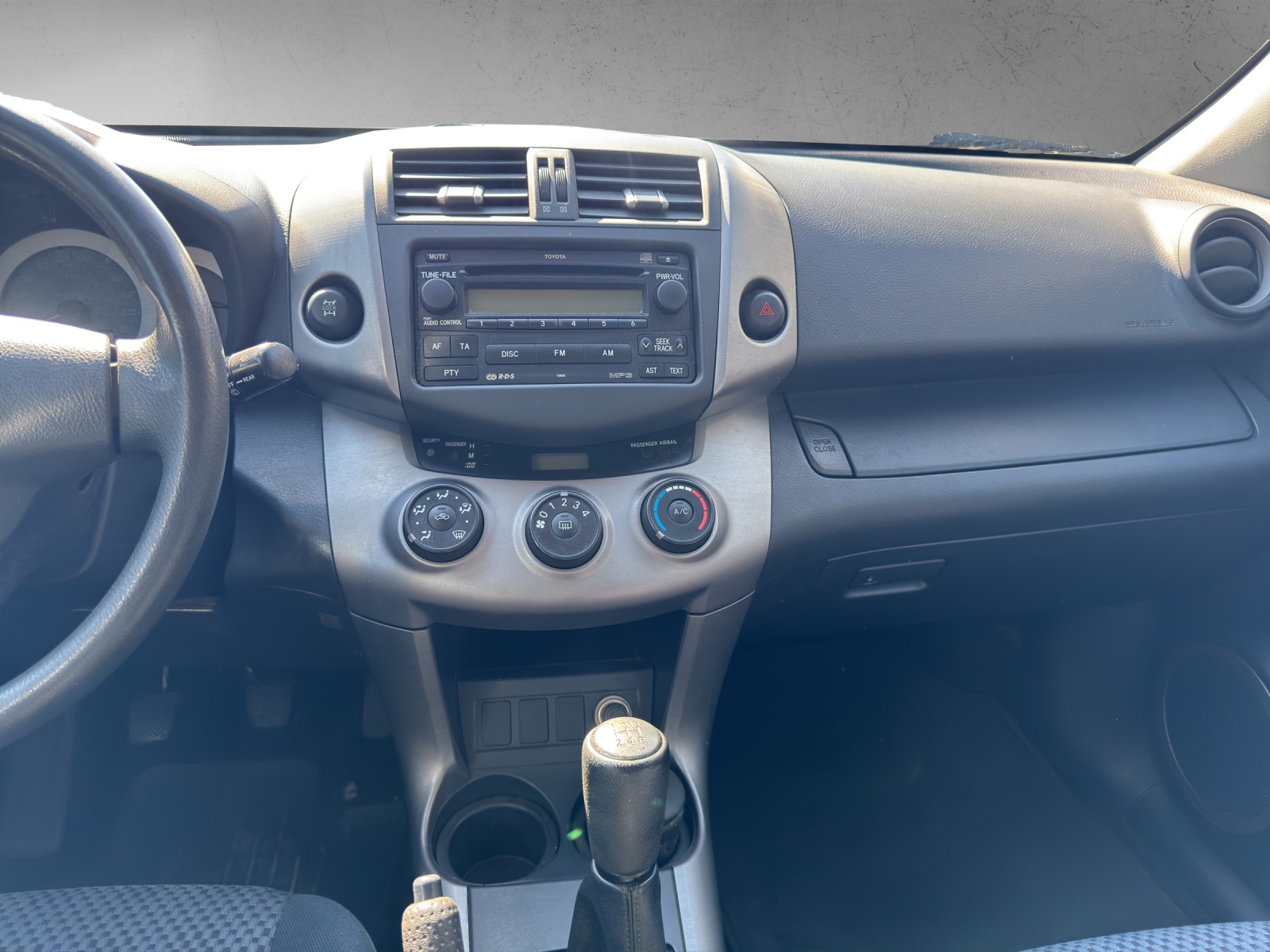 TOYOTA RAV-4 2.0 16V Linea Terra-image-10