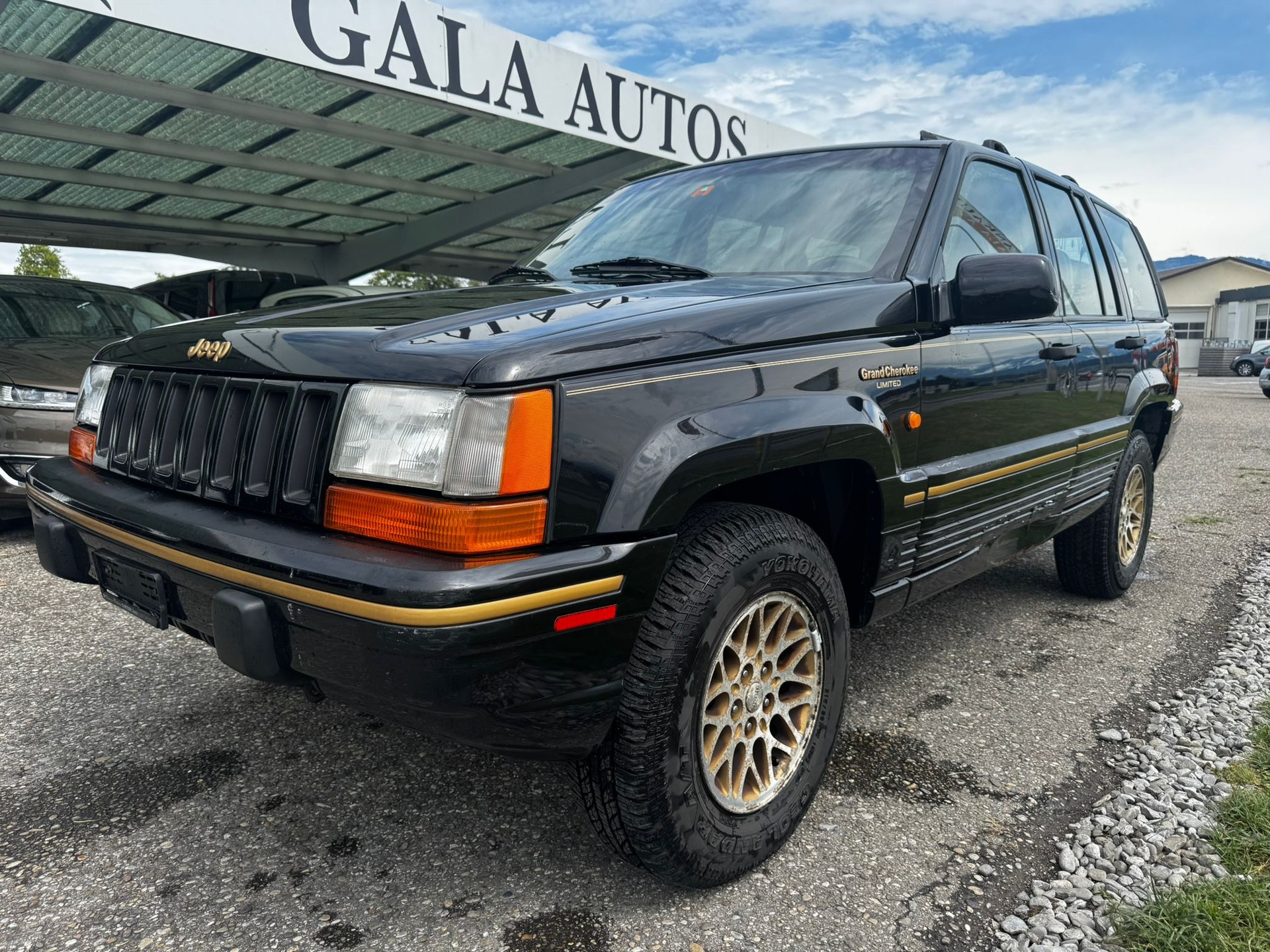 JEEP Grand Cherokee 5.2 Limited Automatic-image-0