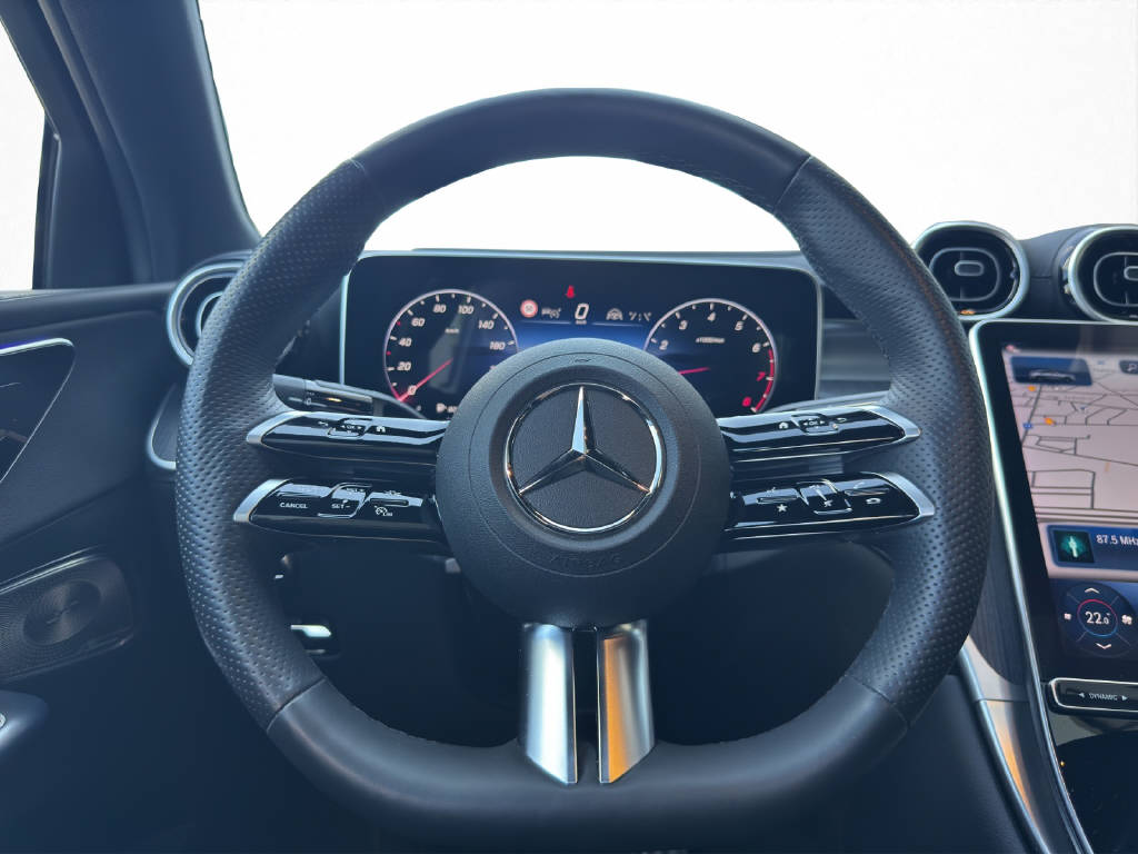 MERCEDES-BENZ GLC 200 AMG Line 4Matic Coupé-image-11