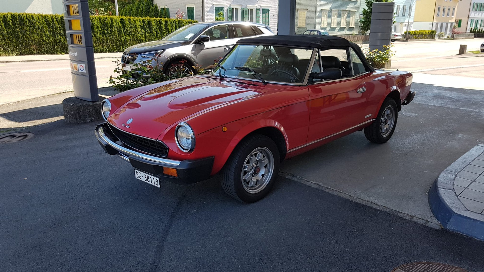 FIAT Pininfarina 124 DS Spidereuropa Veteranenfahrzeug-image-4