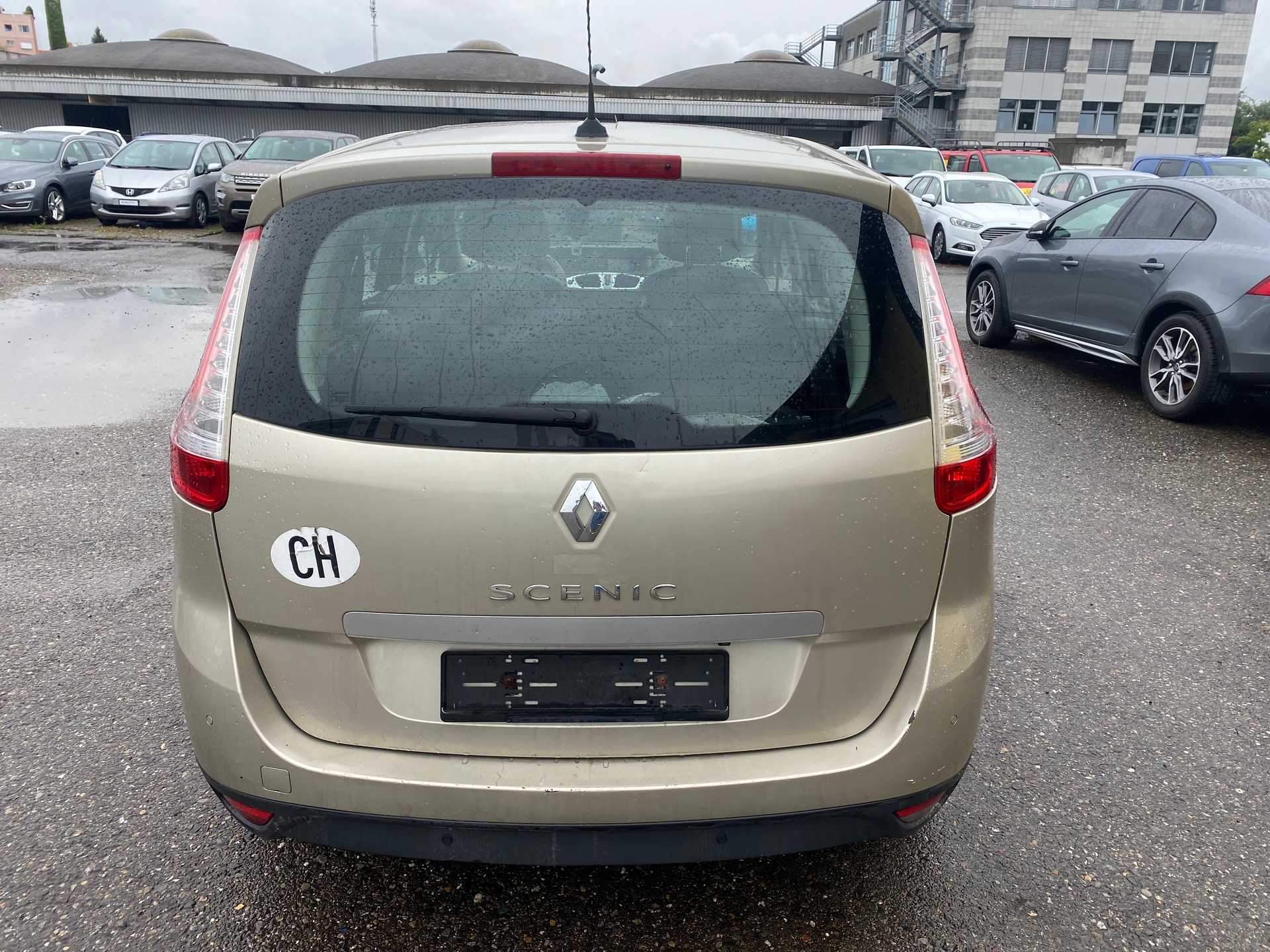 RENAULT Grand Scénic 2.0 16V Dynamique X-Tronic CVT-image-5