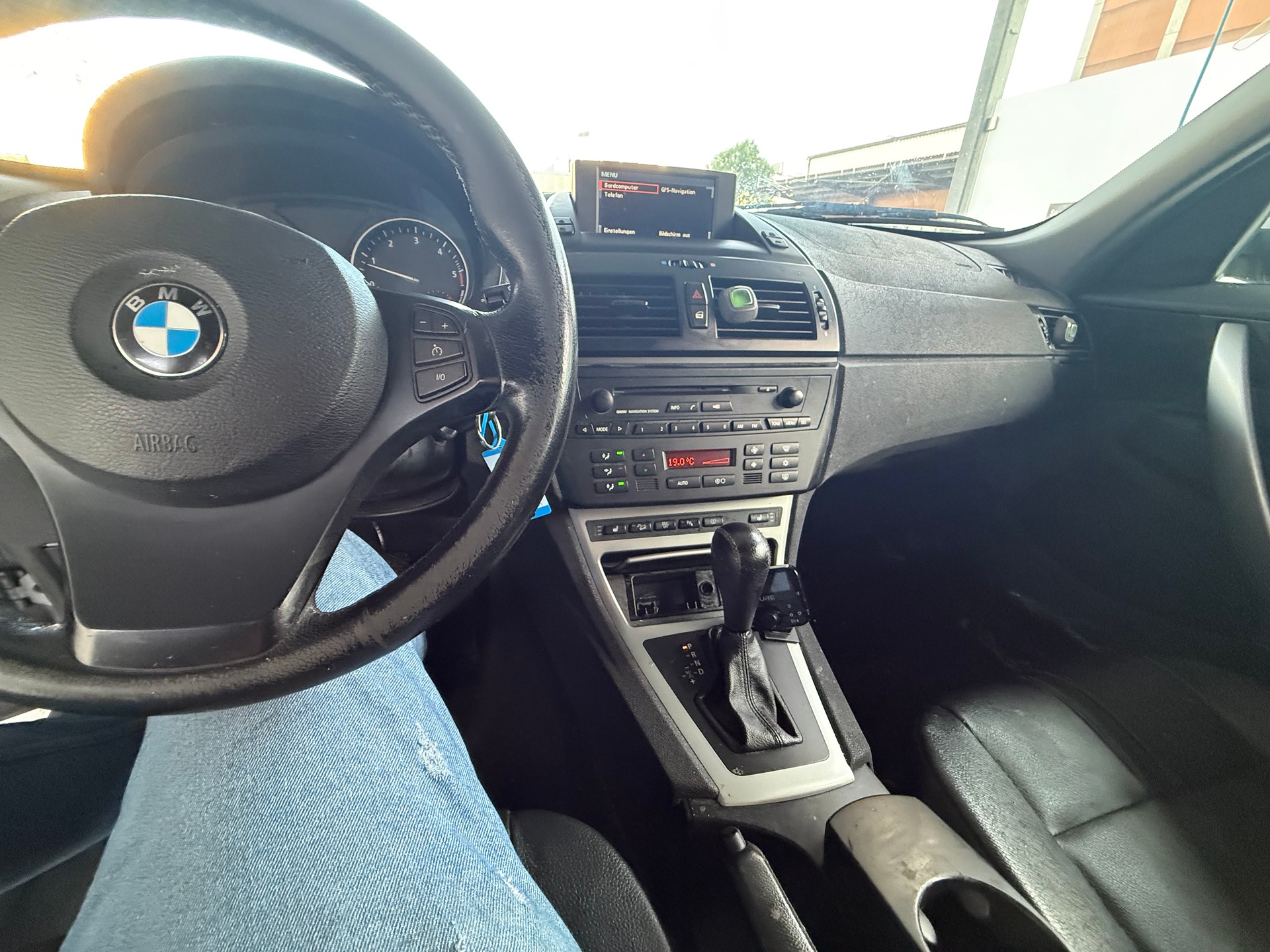 BMW X3 3.0d-image-5