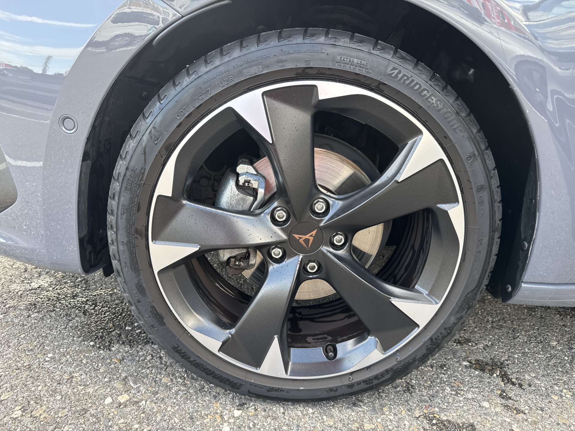 CUPRA LEON ST 1.5 eTSi DSG-Automat-image-8