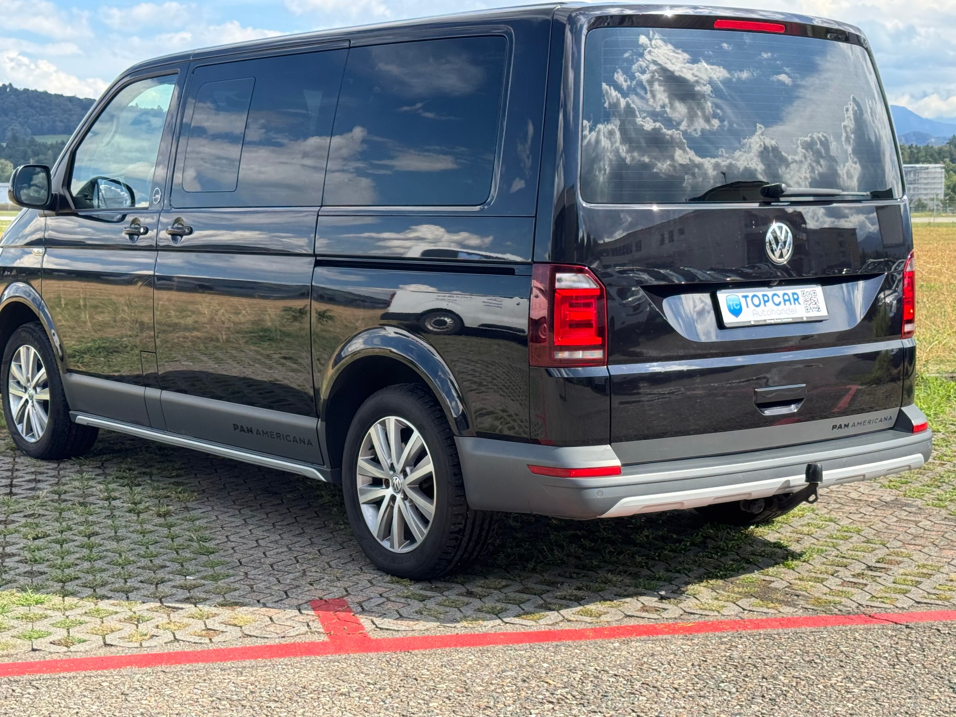 VW T6 Multivan 2.0 Bi-TDI Panamericana DSG-image-12