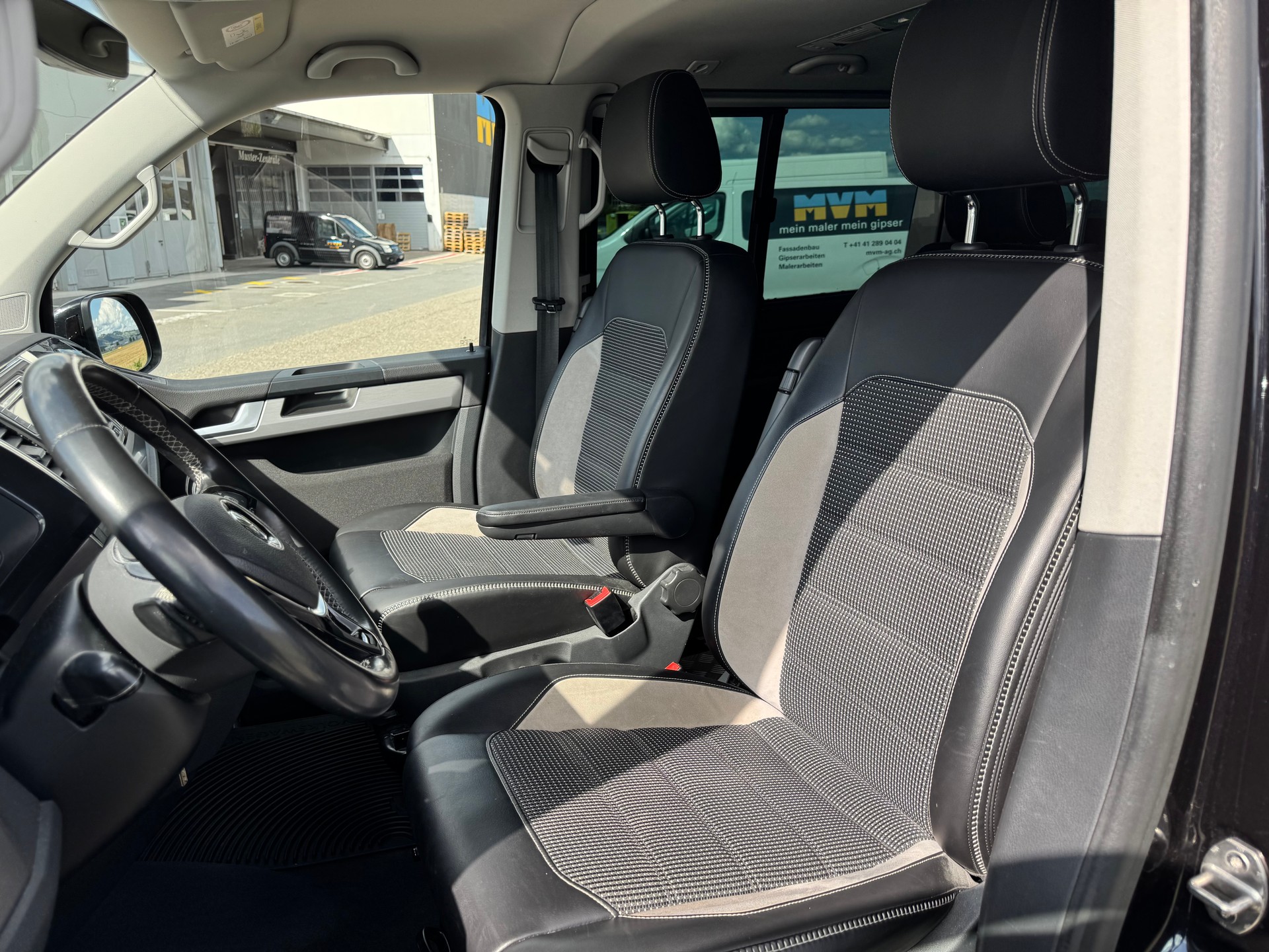 VW T6 Multivan 2.0 Bi-TDI Panamericana DSG-image-6