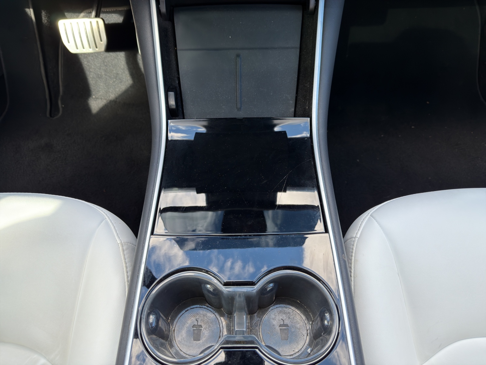 TESLA Model 3 Performance Dual Motor AWD-image-12