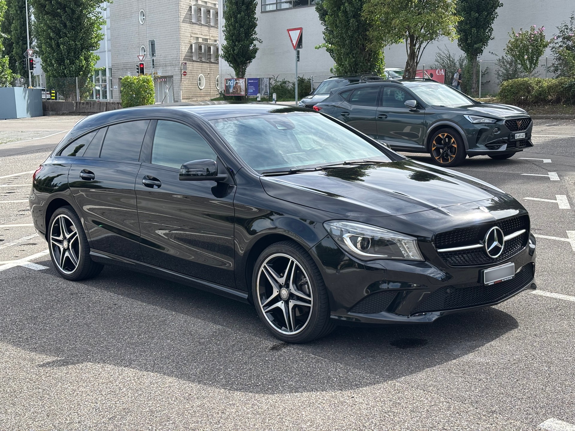 MERCEDES-BENZ CLA 200 Night Star-image-1
