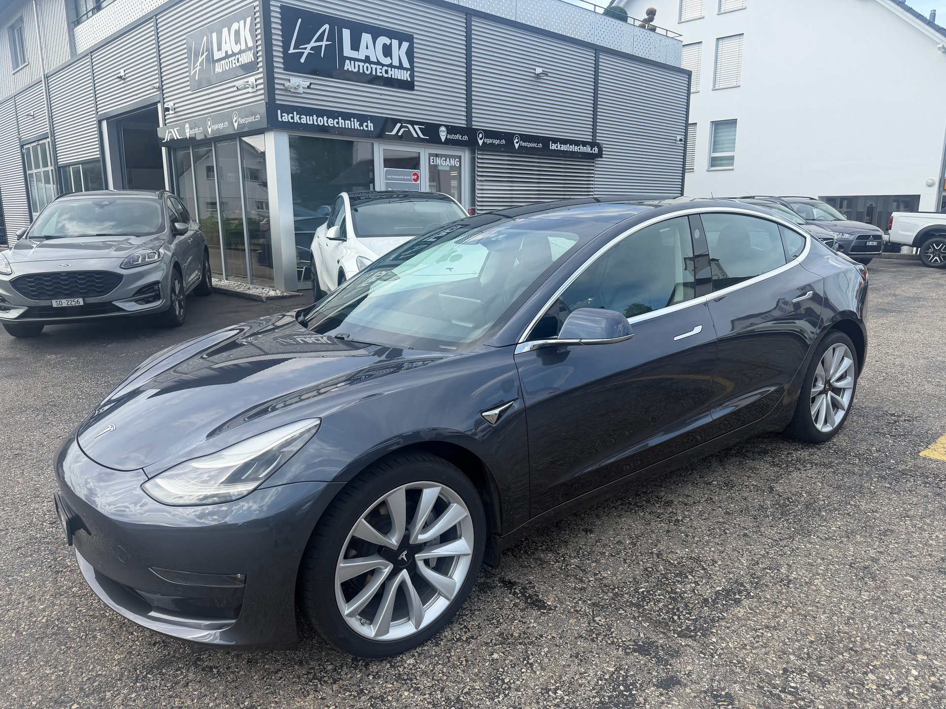 TESLA Model 3 Long Range Dual Motor AWD-image-0