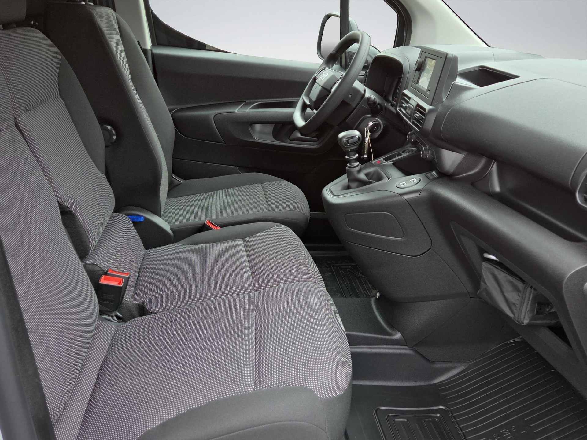 TOYOTA PROACE CITY Van L1 1.2 Active-image-15