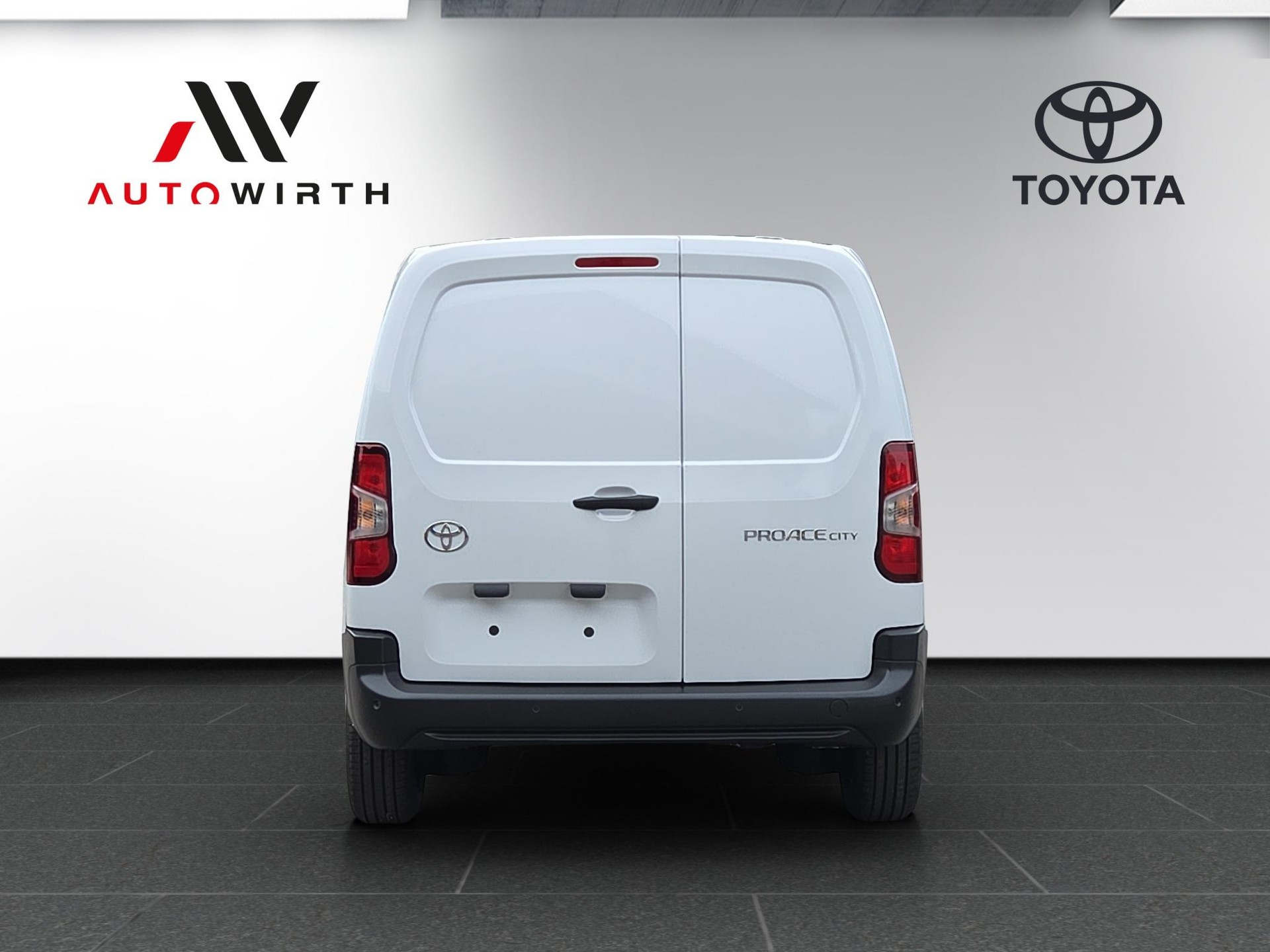 TOYOTA PROACE CITY Van L1 1.2 Active-image-5