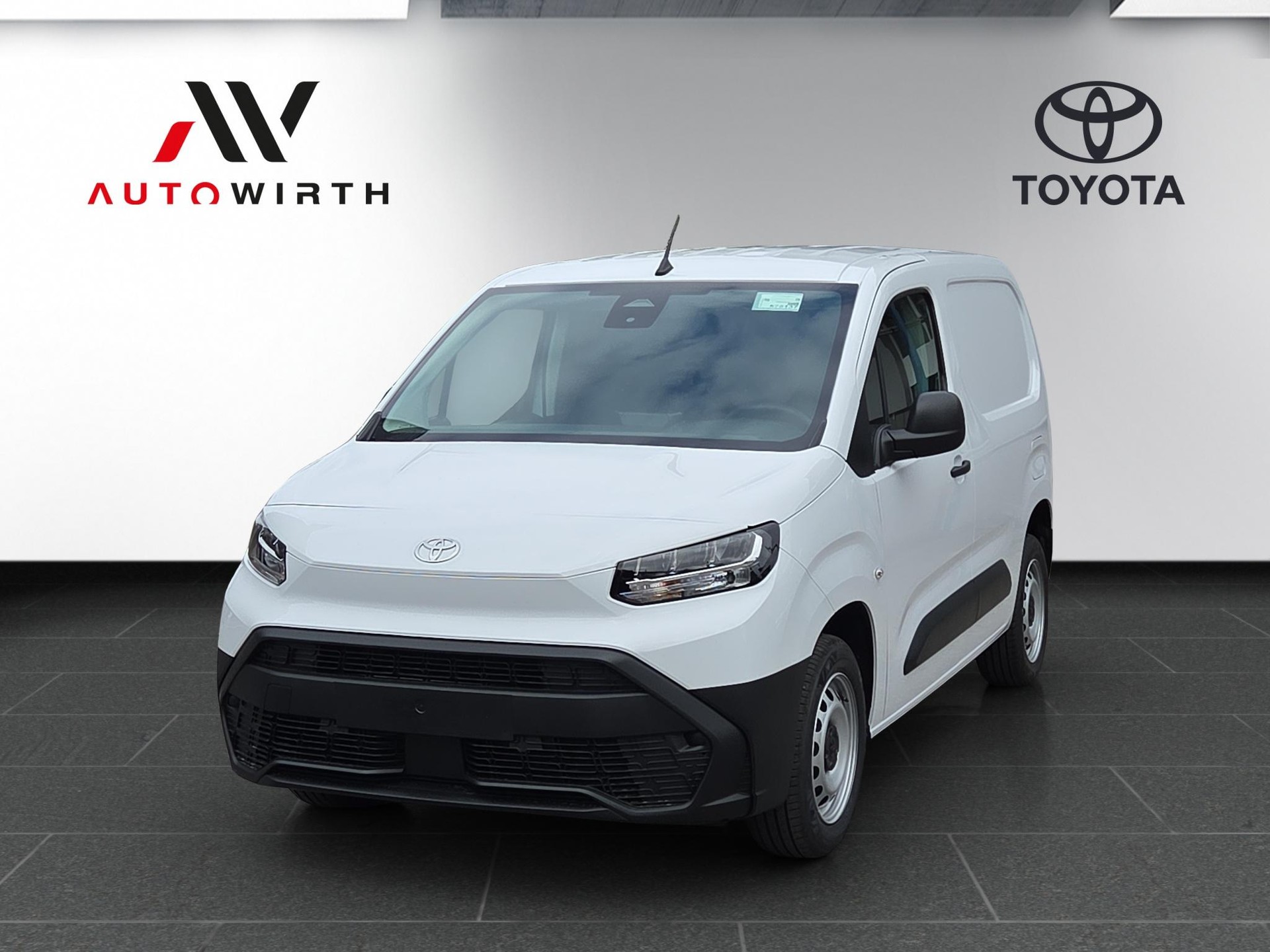 TOYOTA PROACE CITY Van L1 1.2 Active-image-0