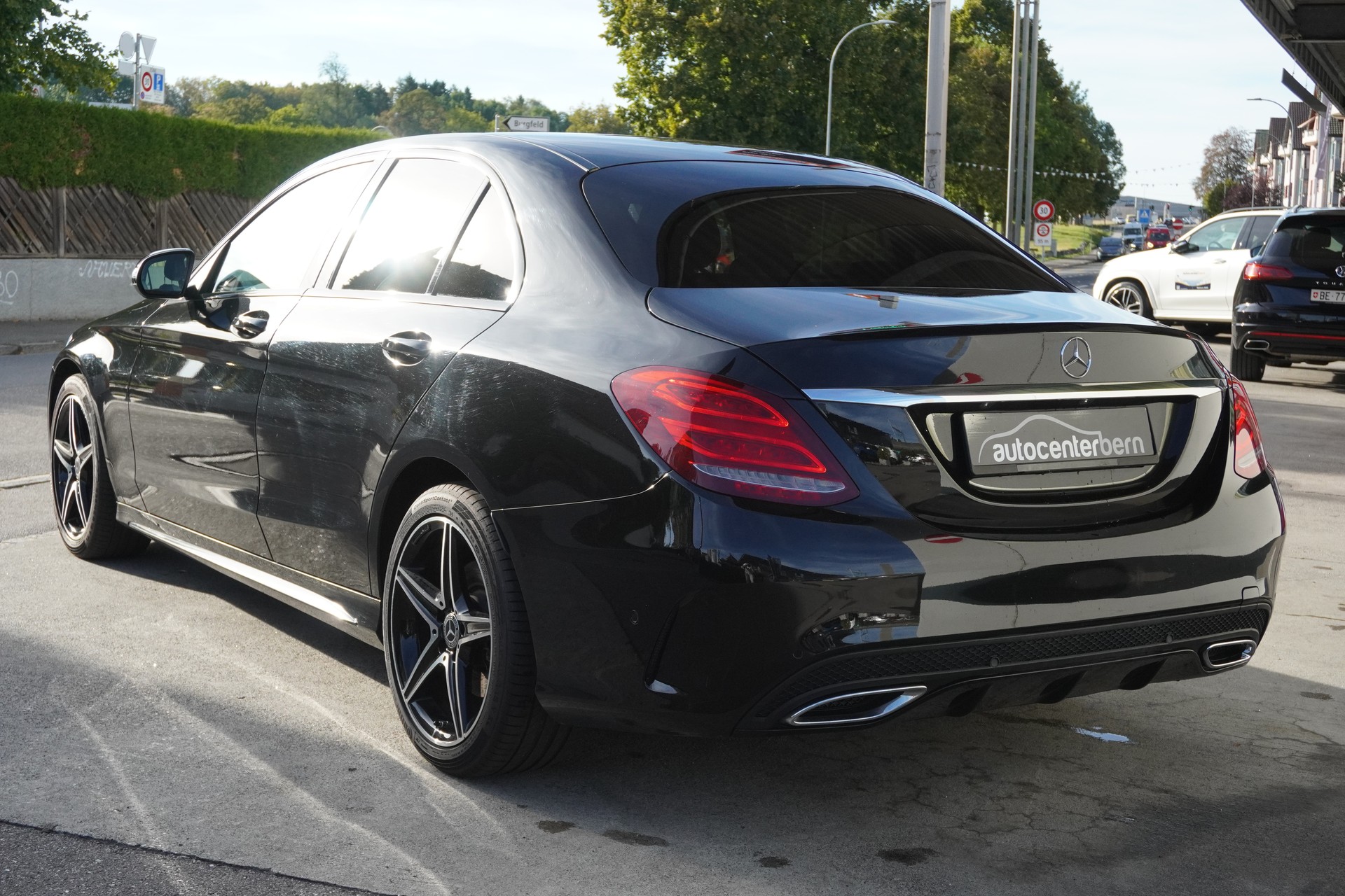MERCEDES-BENZ C 250 BlueTEC AMG Line 4Matic 9G-Tronic-image-6
