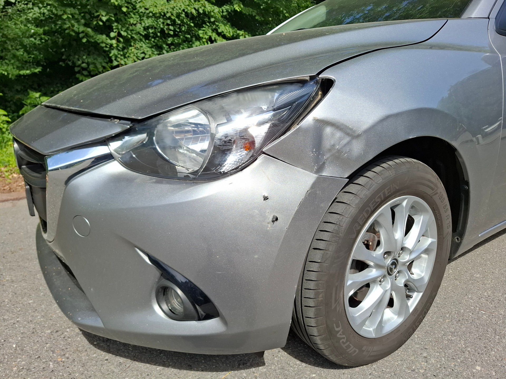 MAZDA 2 1.5 CD 16V Skyactiv-D Revolution-image-12