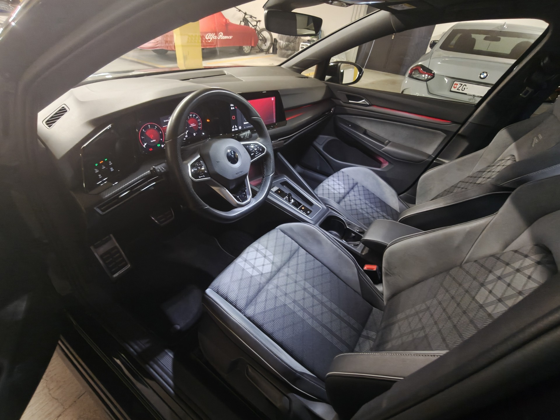 VW 2.0 TDI R-Line DSG-image-4
