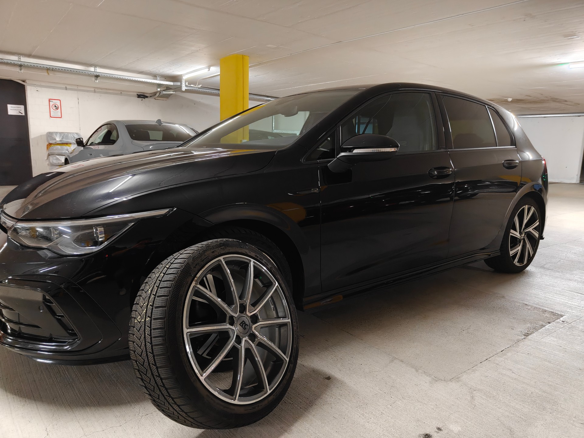 VW 2.0 TDI R-Line DSG-image-1