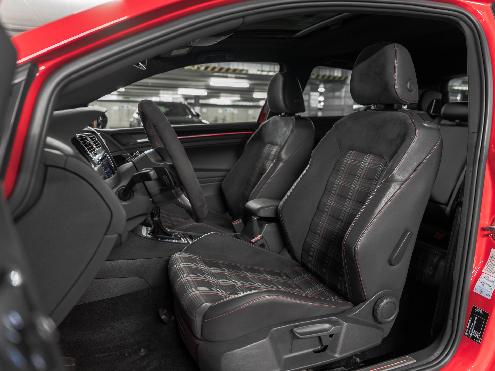 VW Golf 2.0 TSI GTI Performance DSG **APR 420PS**-image-30