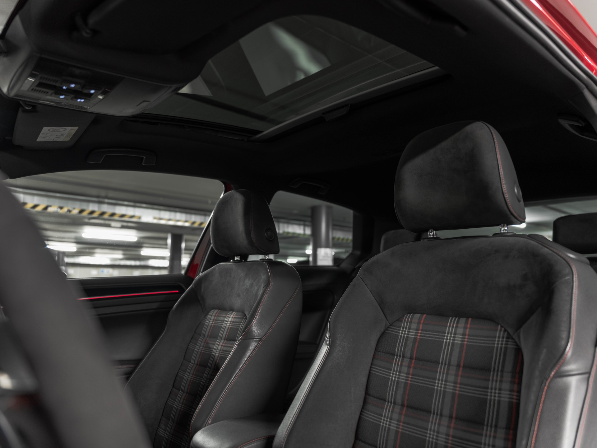 VW Golf 2.0 TSI GTI Performance DSG **APR 420PS**-image-31
