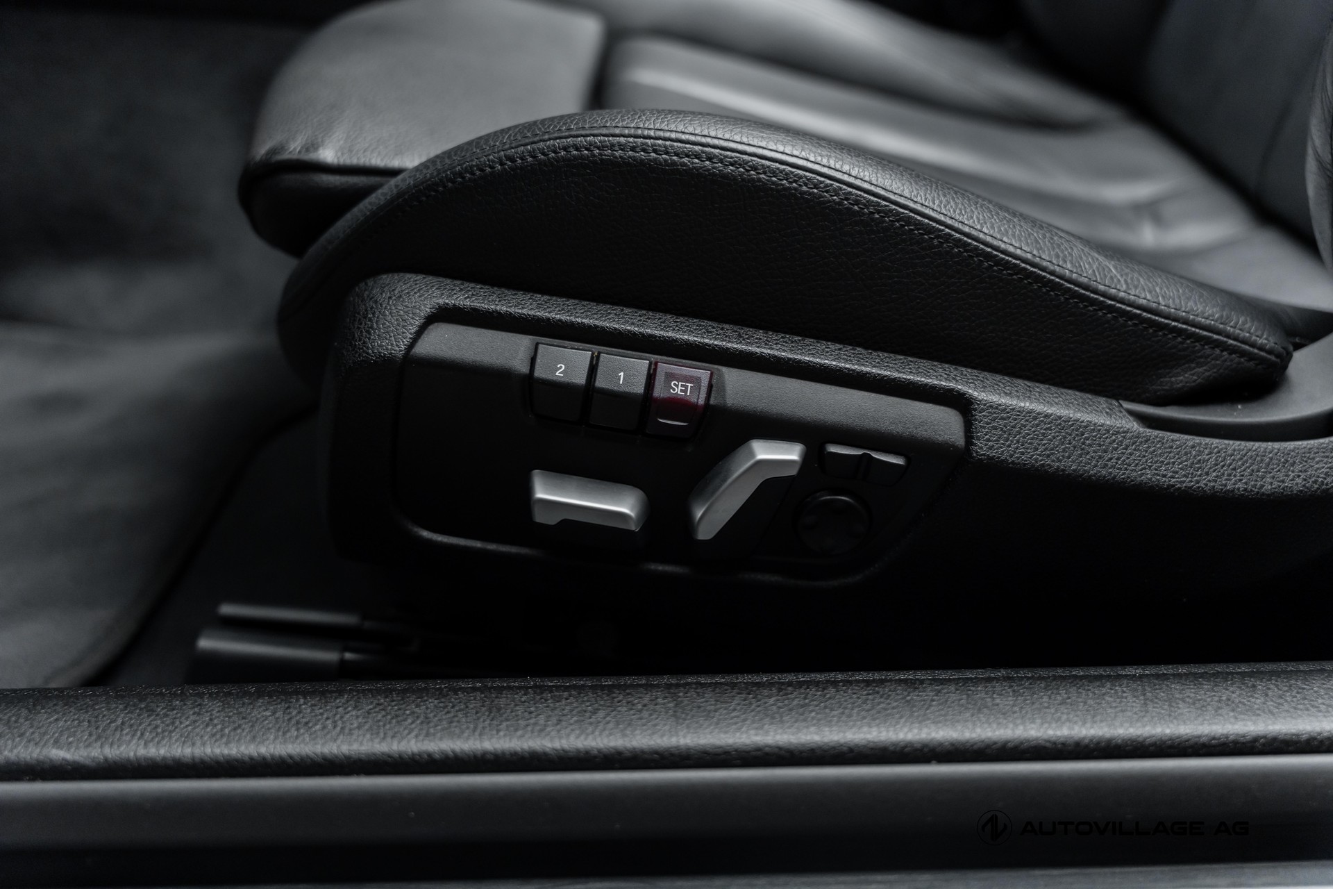 BMW 435i Cabriolet xDrive M Sport Steptronic-image-23