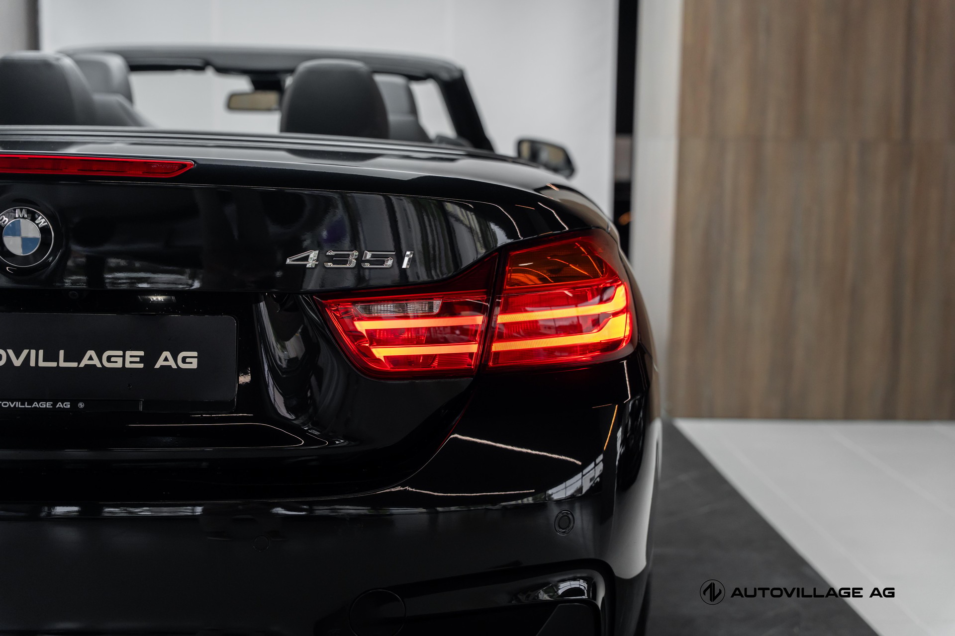 BMW 435i Cabriolet xDrive M Sport Steptronic-image-28