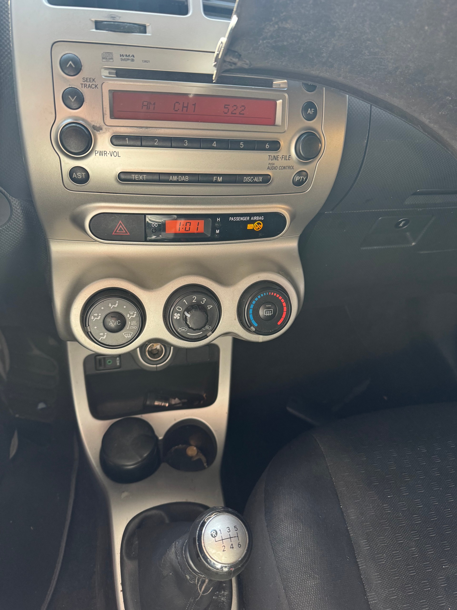TOYOTA UrbanCruiser 1.33 Dual VVT-i Linea Luna-image-18
