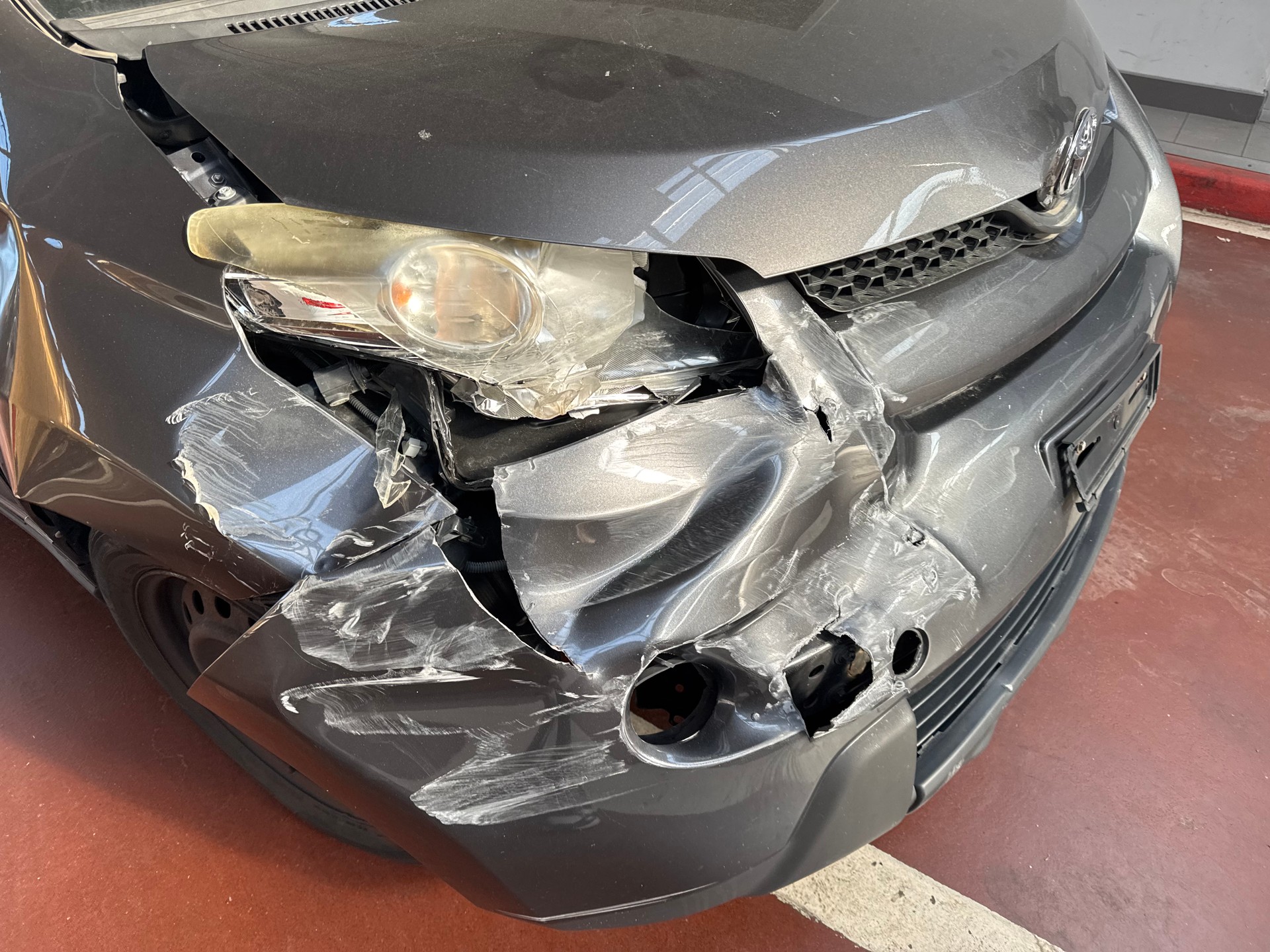 TOYOTA UrbanCruiser 1.33 Dual VVT-i Linea Luna-image-6