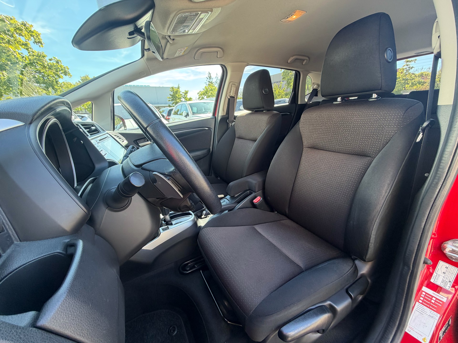 HONDA Jazz 1.3i-VTEC Elegance CVT-image-8