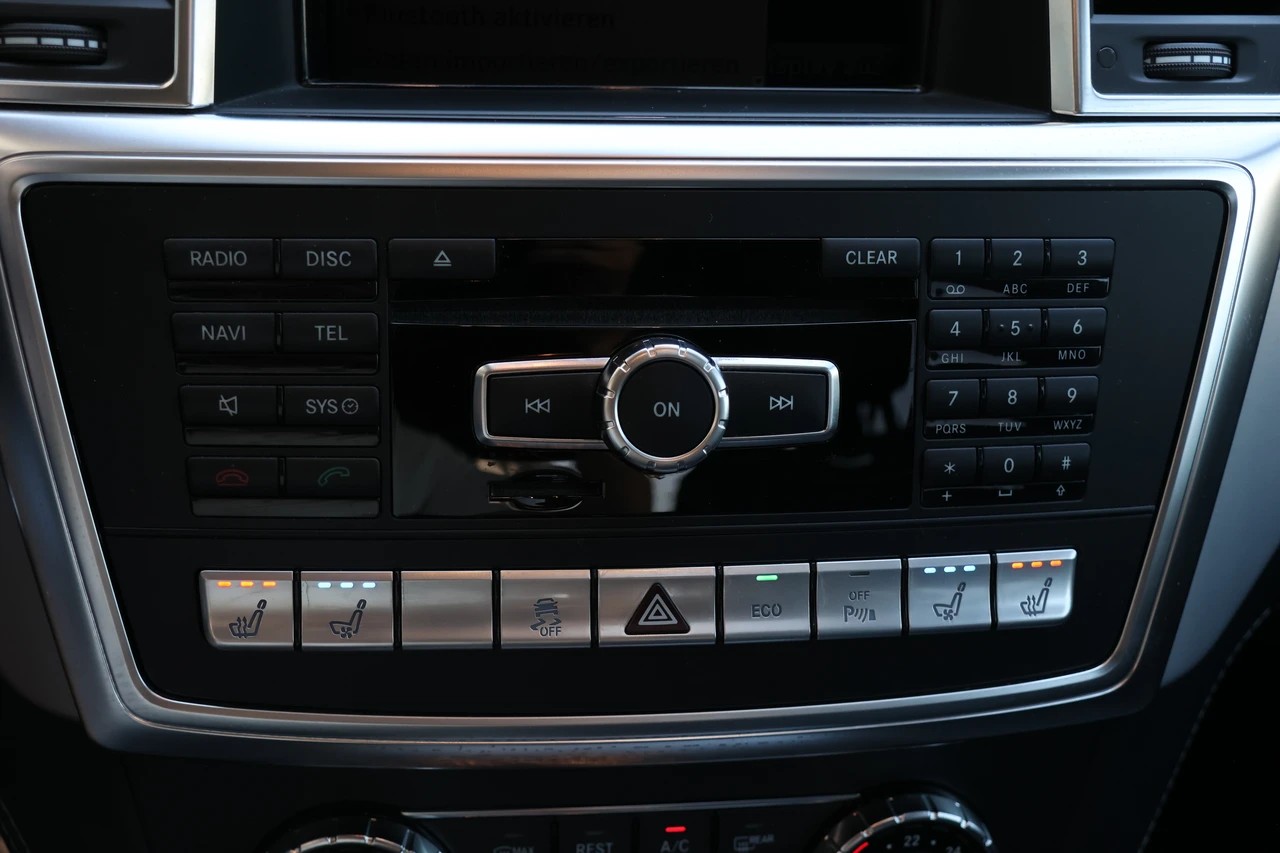 MERCEDES-BENZ ML 63 AMG Executive 4Matic Speedshift-image-21