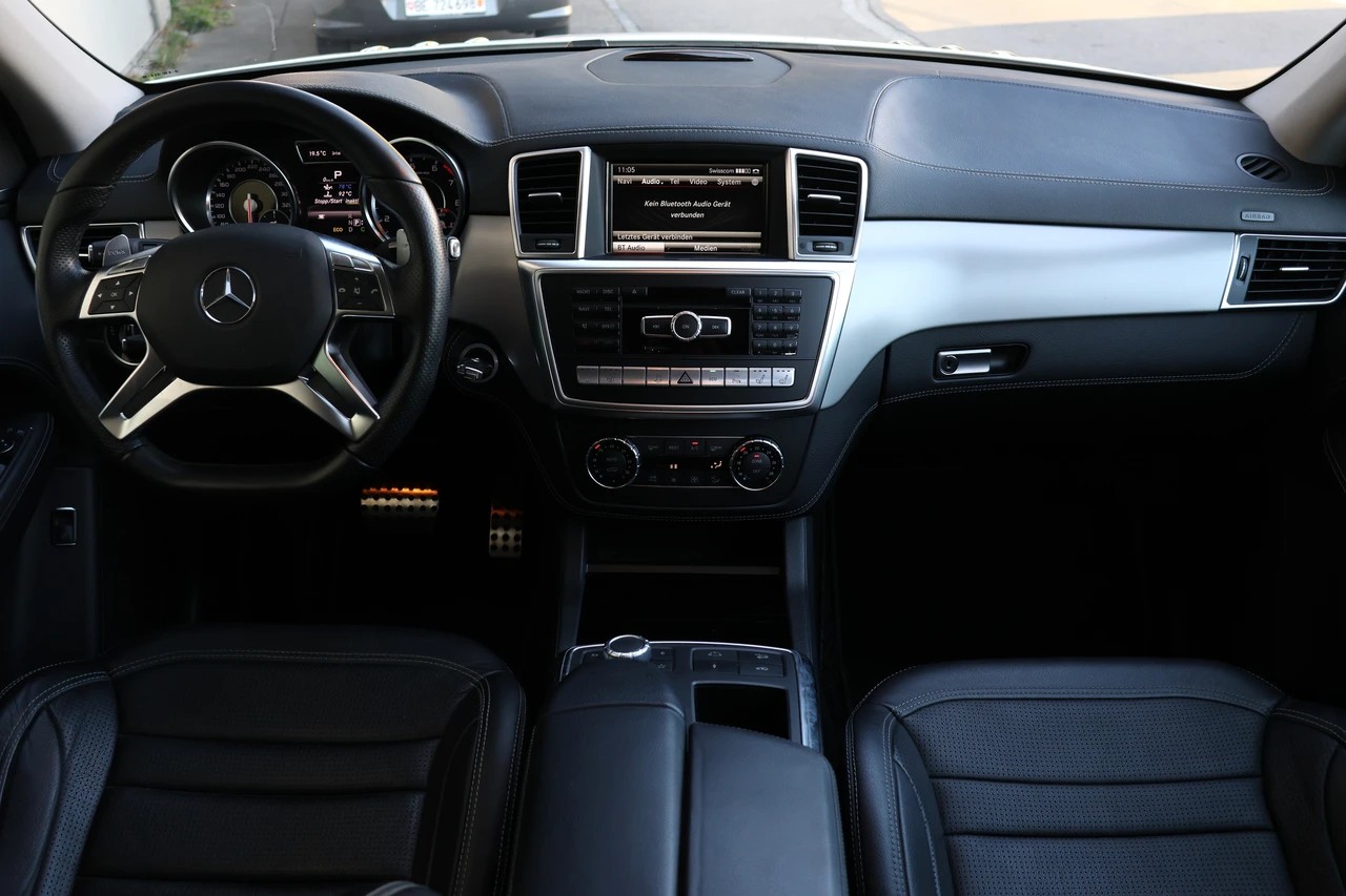 MERCEDES-BENZ ML 63 AMG Executive 4Matic Speedshift-image-12