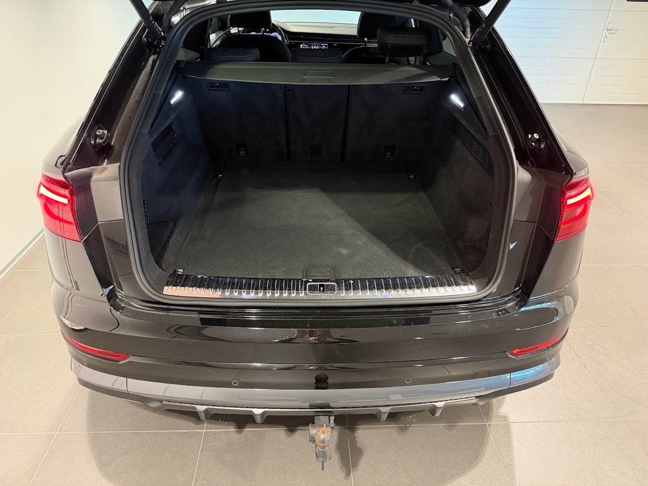 AUDI Q8 SUV 50 TDI quattro tiptronic-image-12