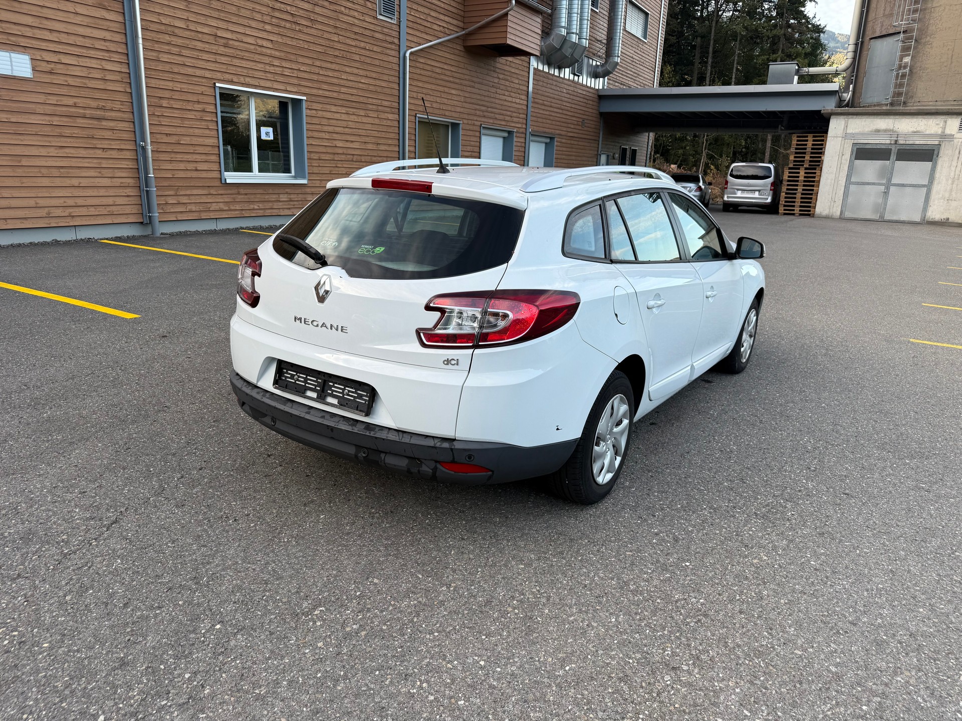 RENAULT Mégane Grandtour 1.5 dCi Bose-image-3