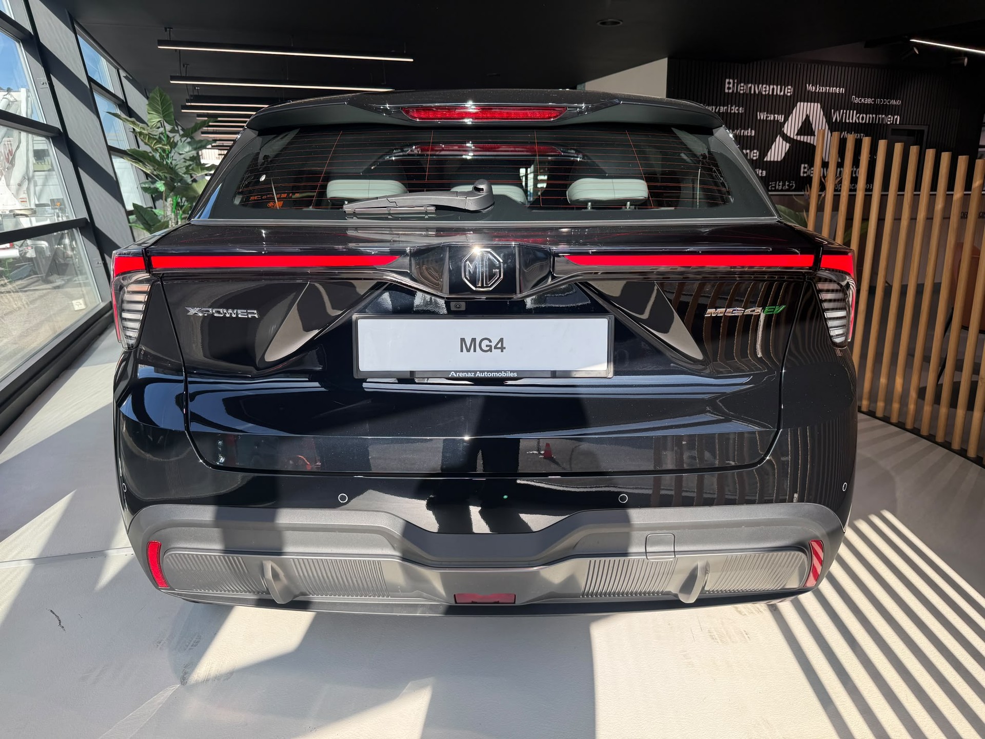 MG 4 EV 64kWh Xpower AWD-image-2