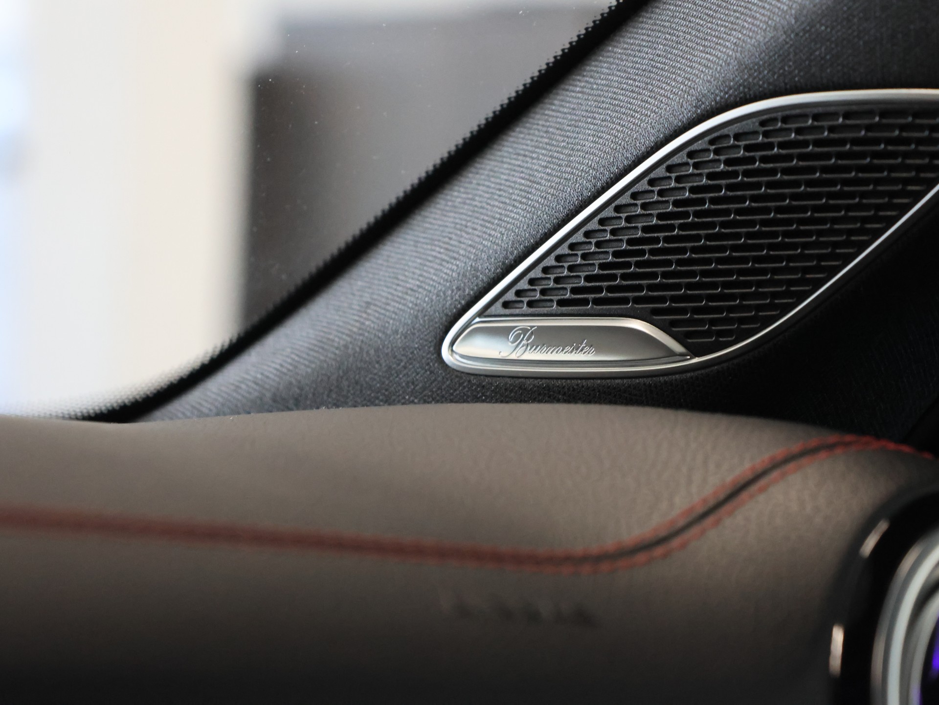 MERCEDES-BENZ CLA 35 AMG 4Matic 7G-DCT *MOUNTAIN-GRAU LACKIERUNG*-image-28