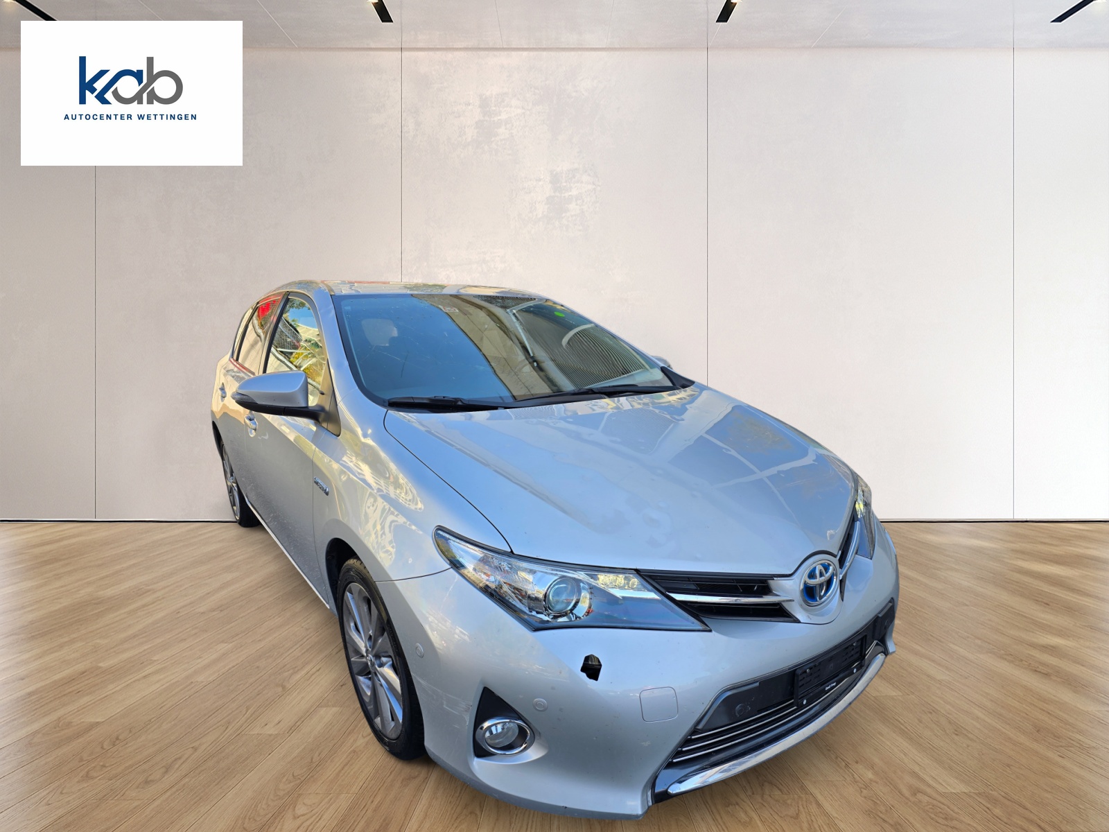 TOYOTA Auris 1.8 16V HSD Linea Sol-image-2