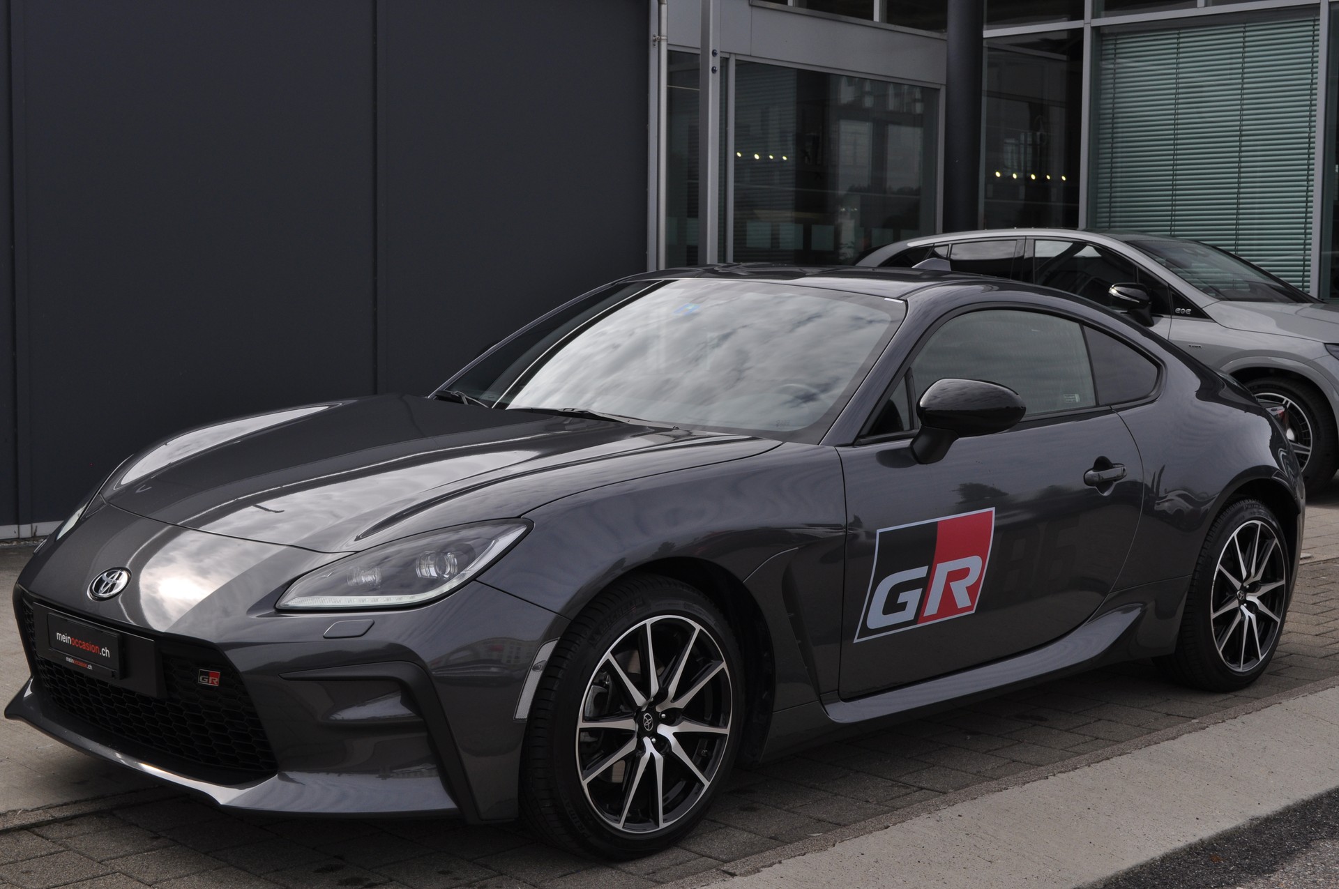 TOYOTA GR 86 2.4 Sport A-image-1
