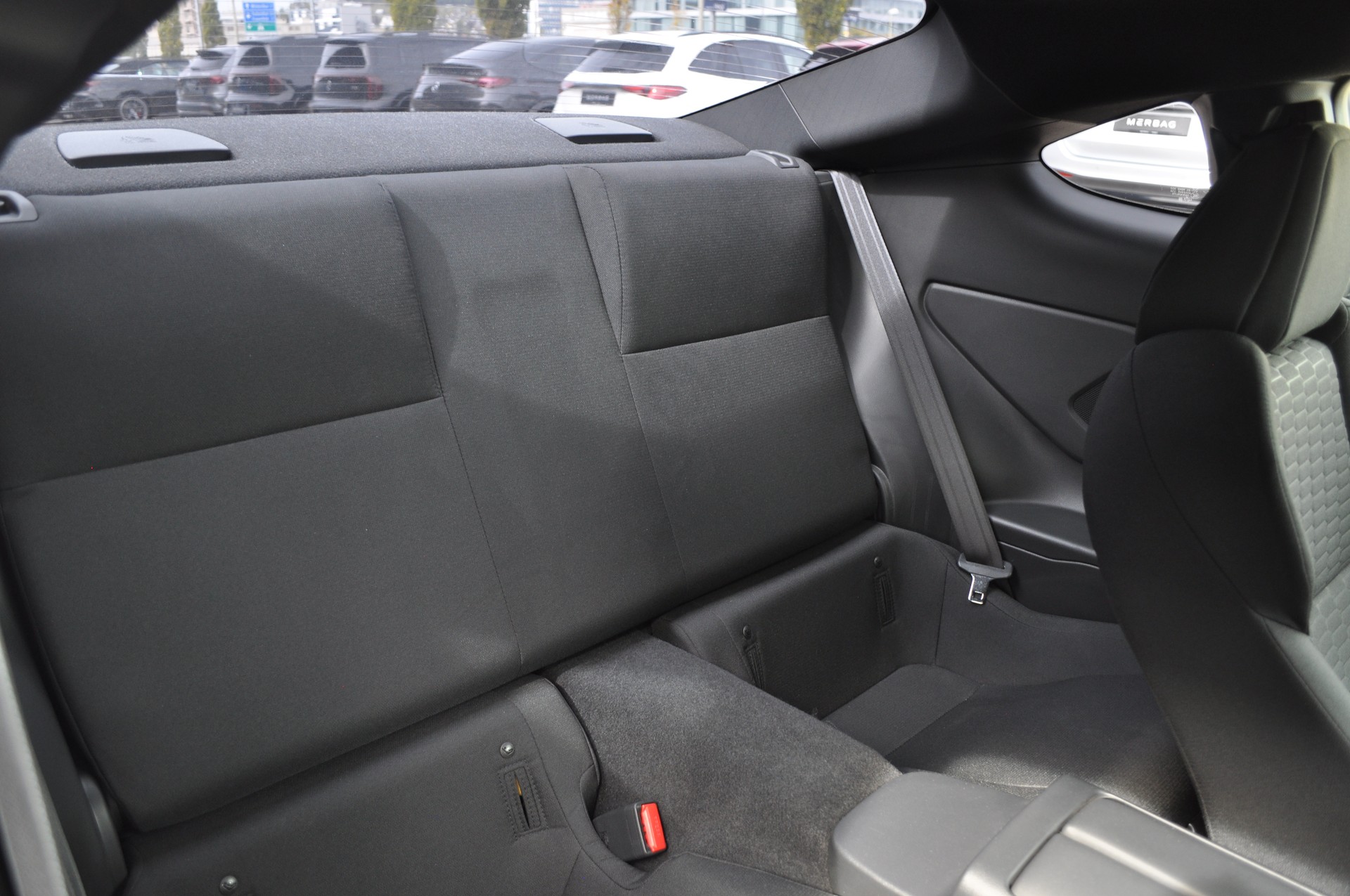 TOYOTA GR 86 2.4 Sport A-image-7