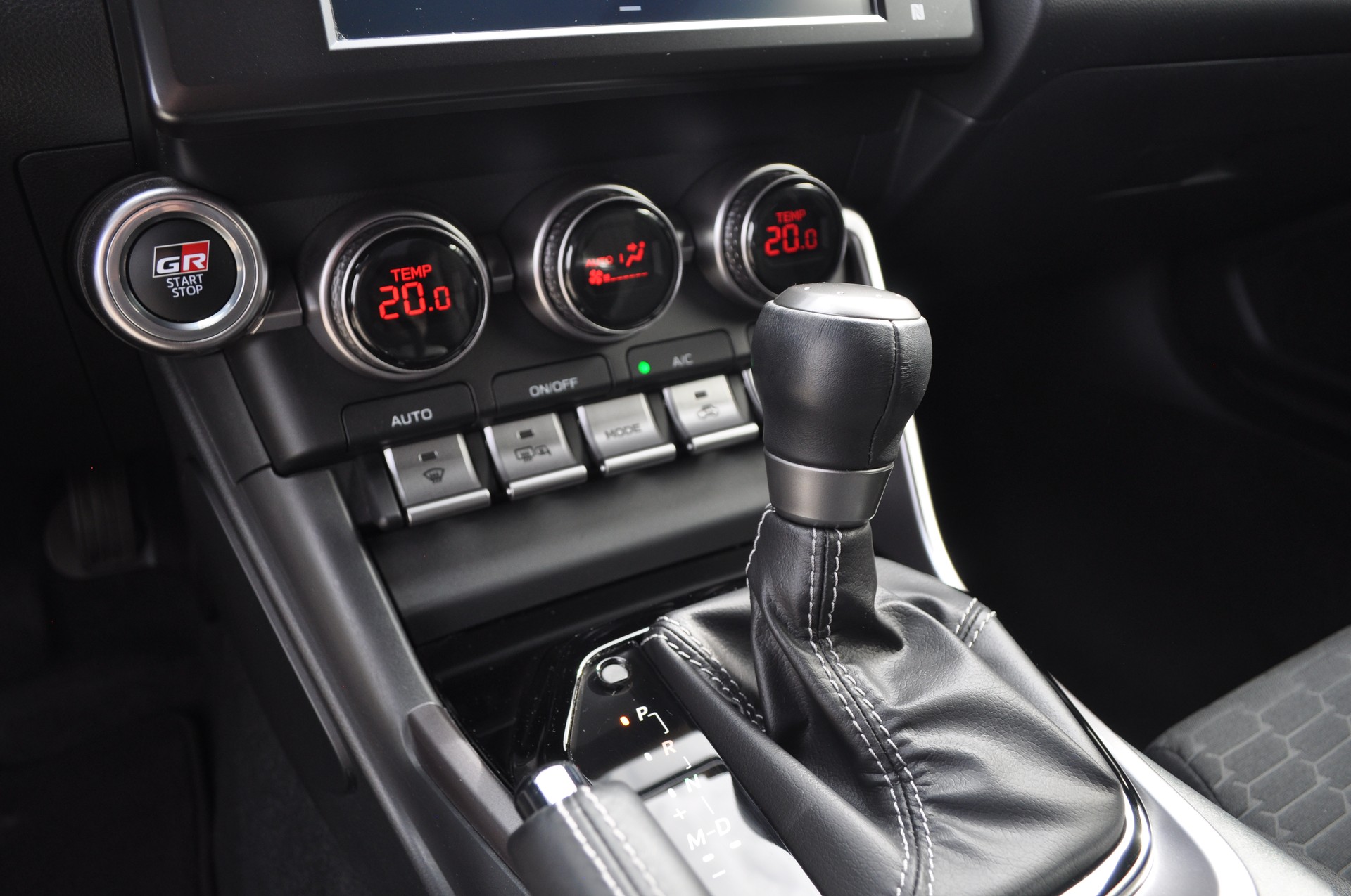 TOYOTA GR 86 2.4 Sport A-image-13