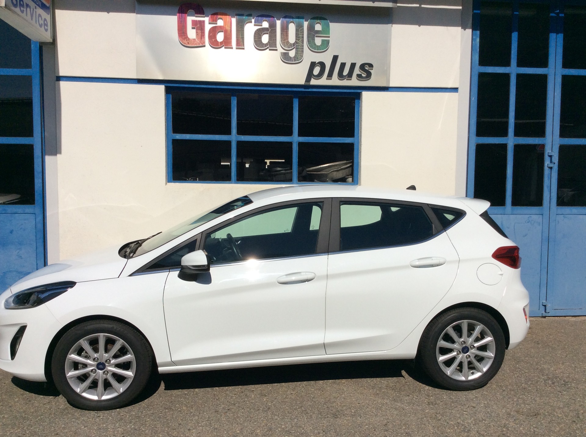 FORD Fiesta 1.0 SCTi Titanium-image-1