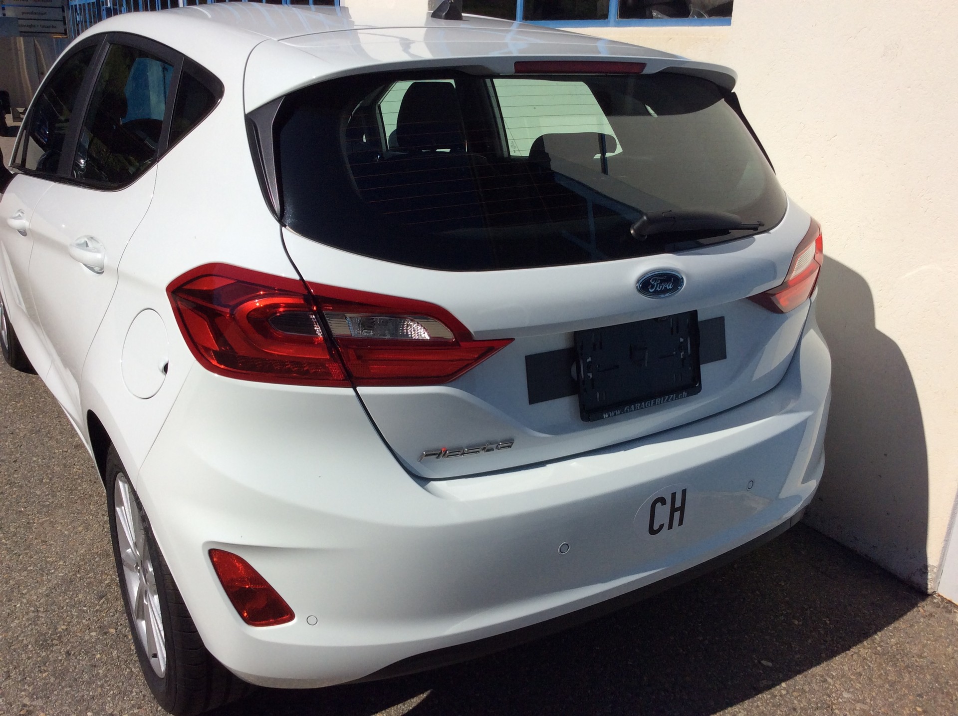 FORD Fiesta 1.0 SCTi Titanium-image-2