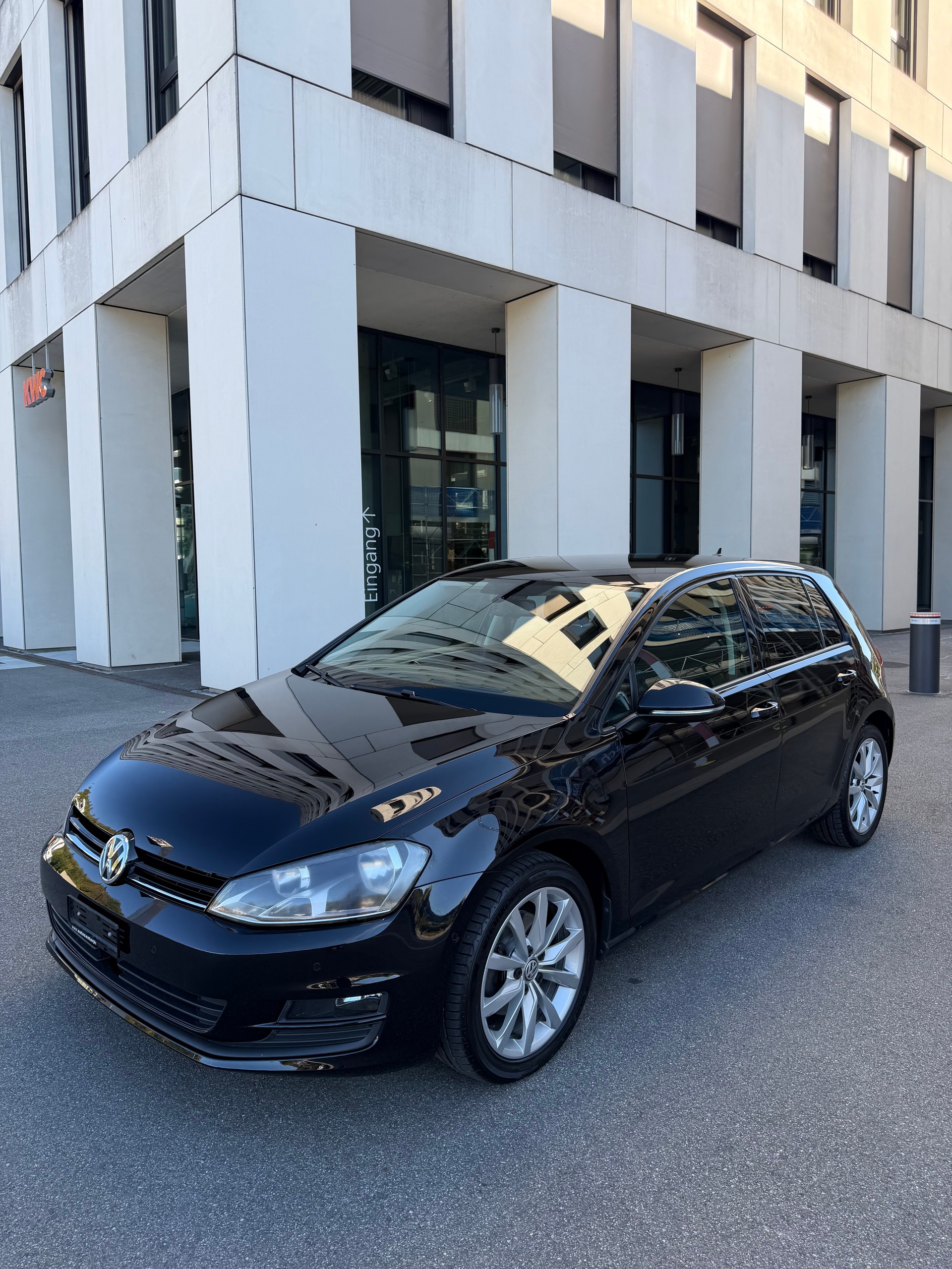 VW Golf 1.4 TSI Comfortline DSG-image-1