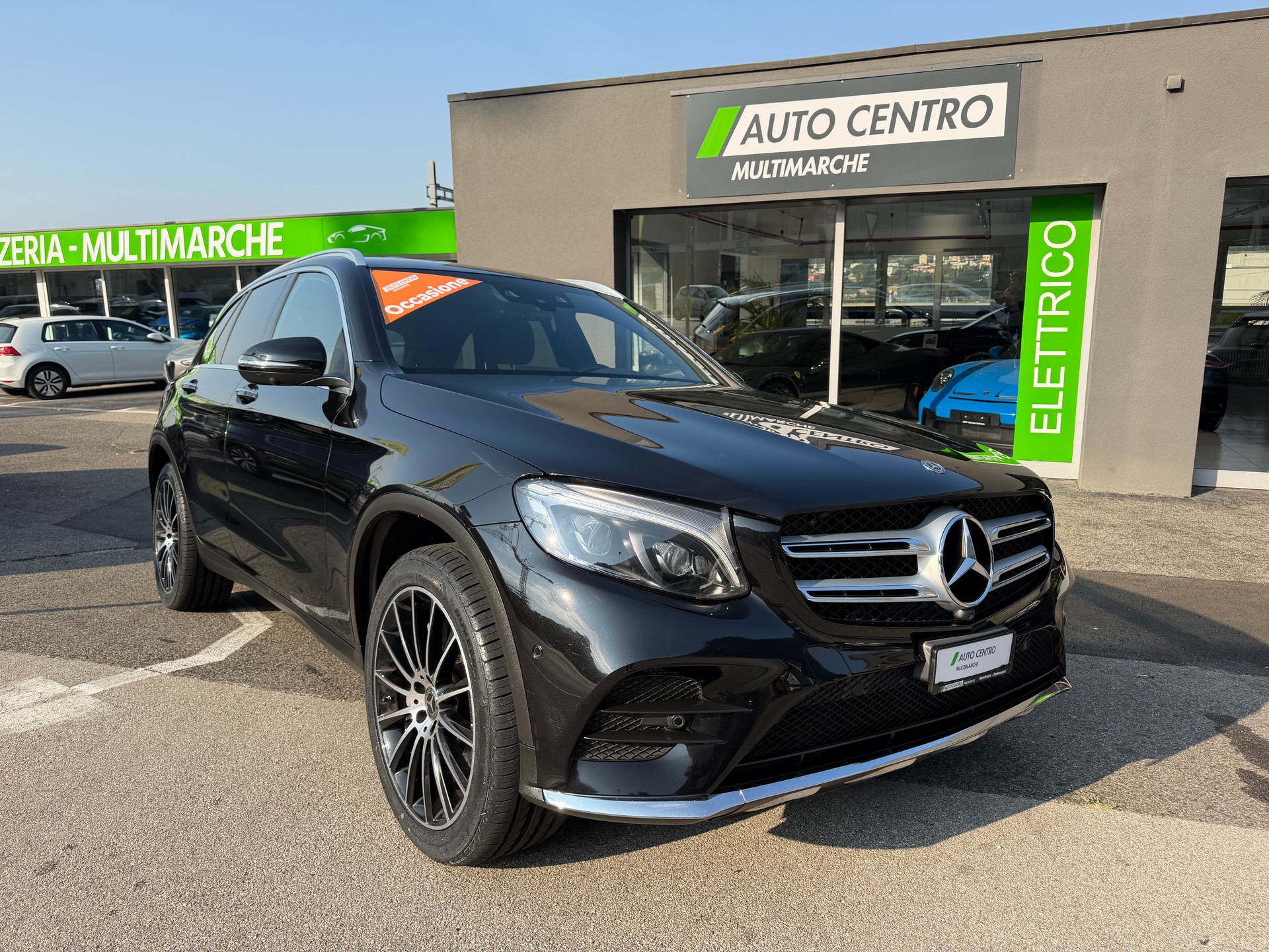 MERCEDES-BENZ GLC 250 d AMG Line 4Matic 9G-Tronic-image-2