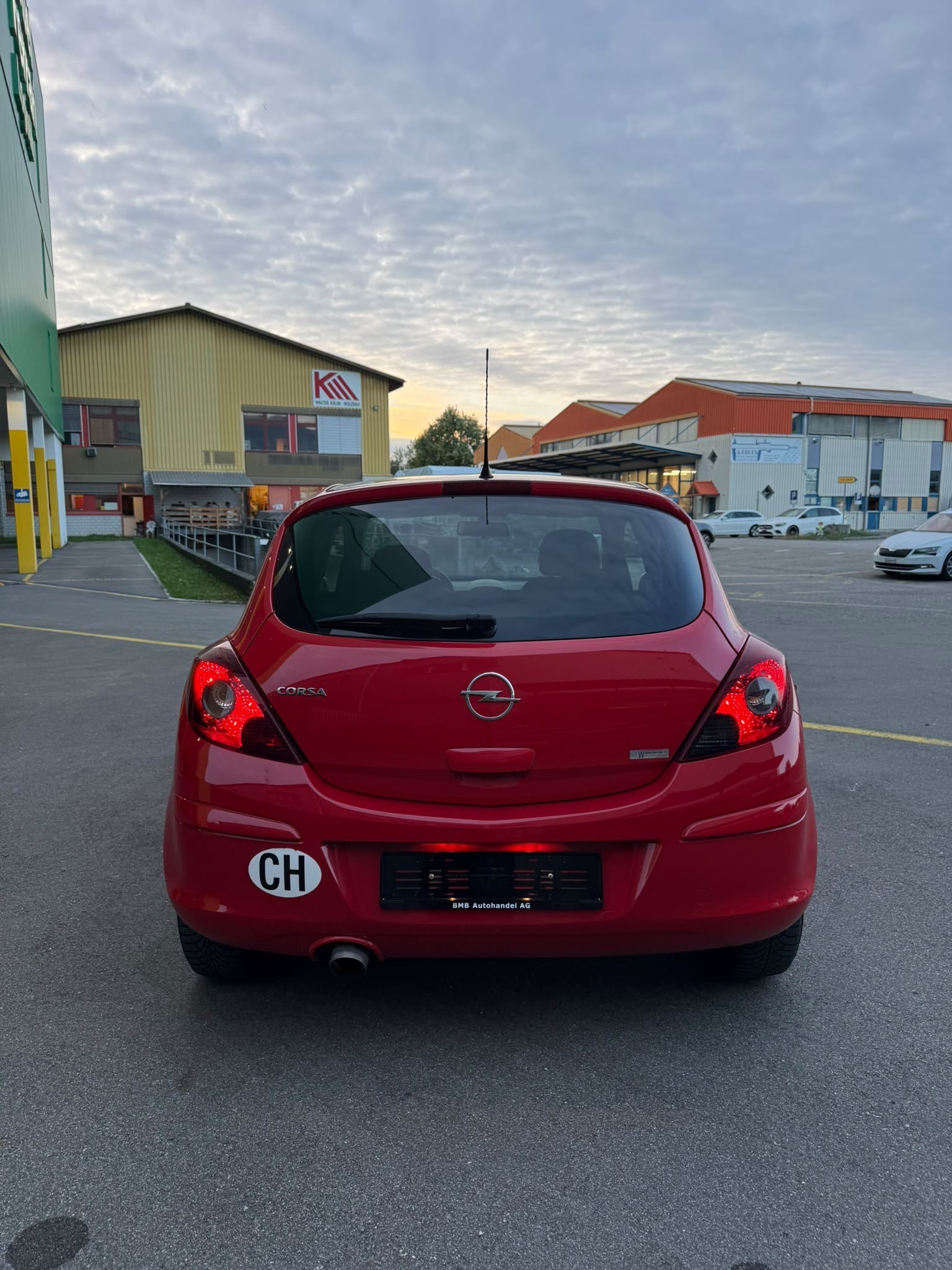 OPEL Corsa 1.4 TP Enjoy-image-5