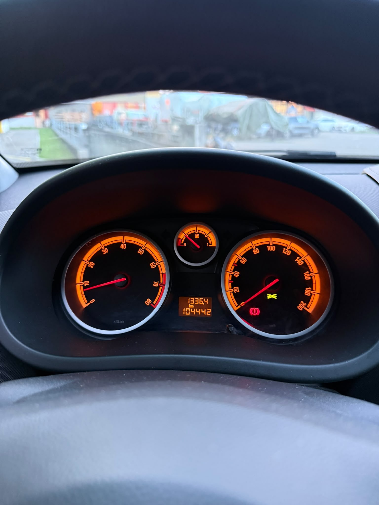 OPEL Corsa 1.4 TP Enjoy-image-13
