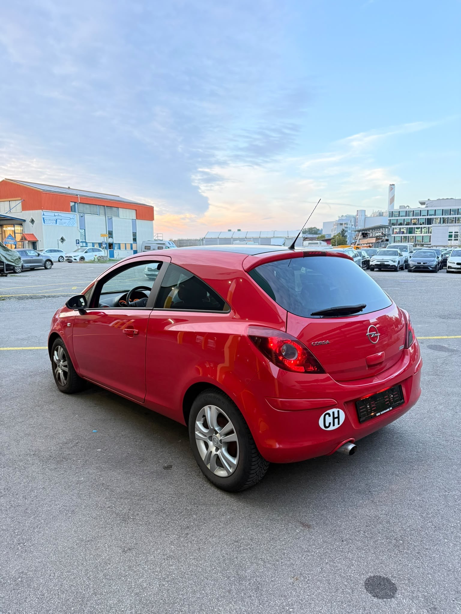 OPEL Corsa 1.4 TP Enjoy-image-4