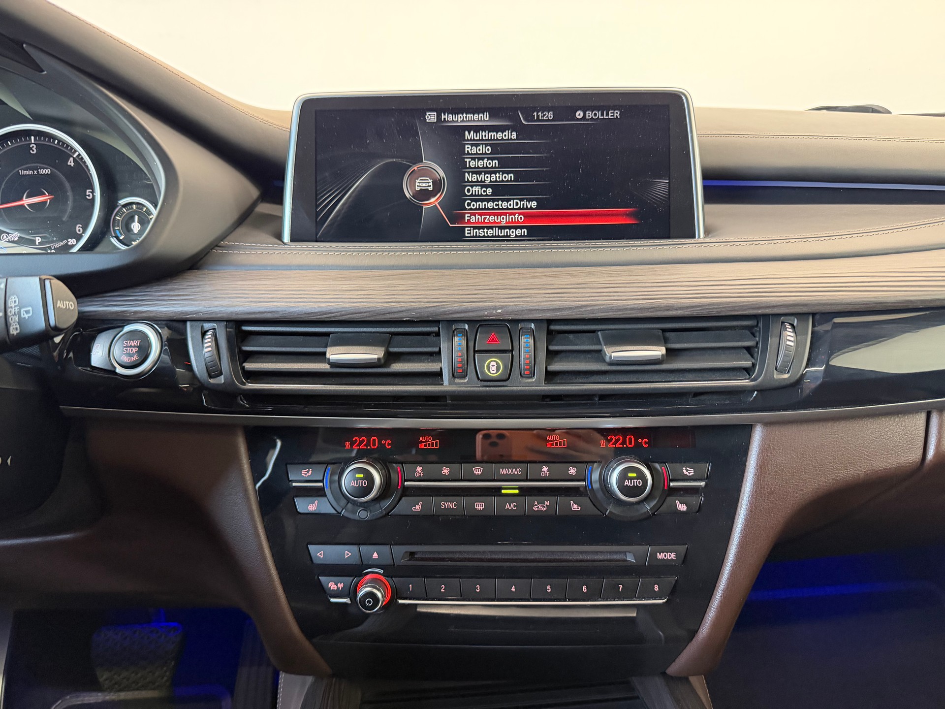 BMW X5 xDrive 40d Steptronic-image-13