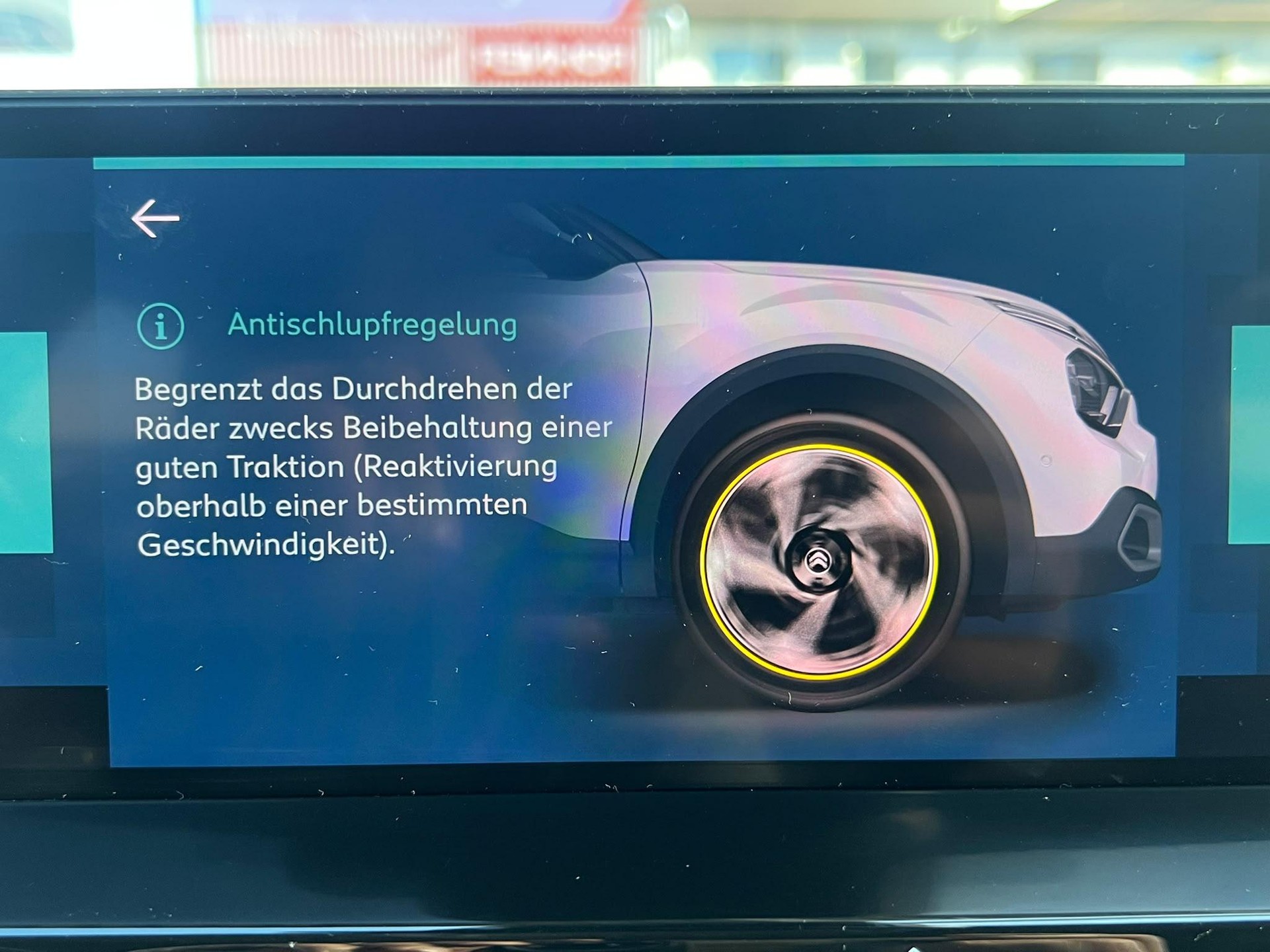 CITROEN Citroën e-C4 Shine-image-30