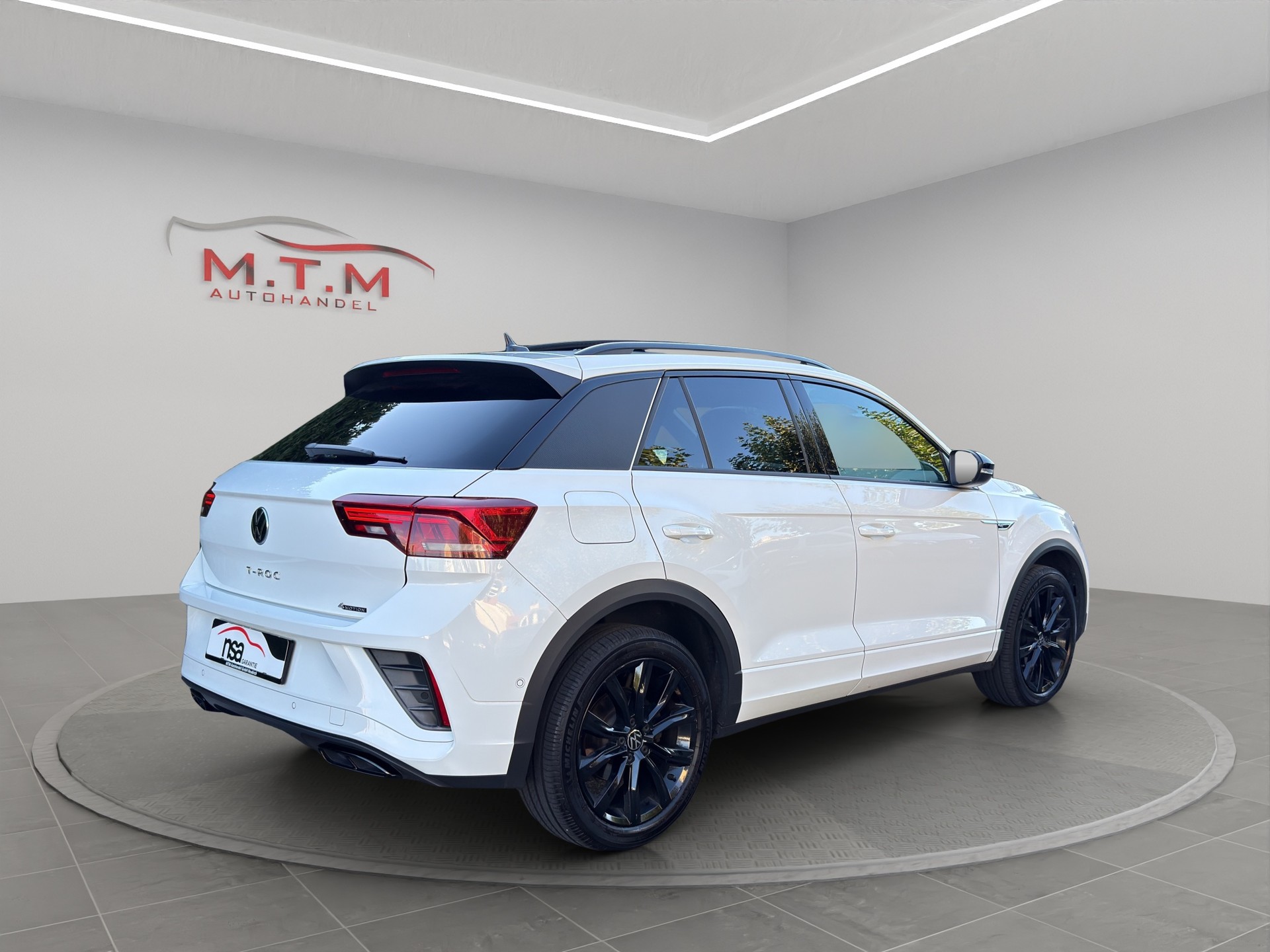 VW T-Roc 2.0 TSI R-Line DSG 4Motion-image-11