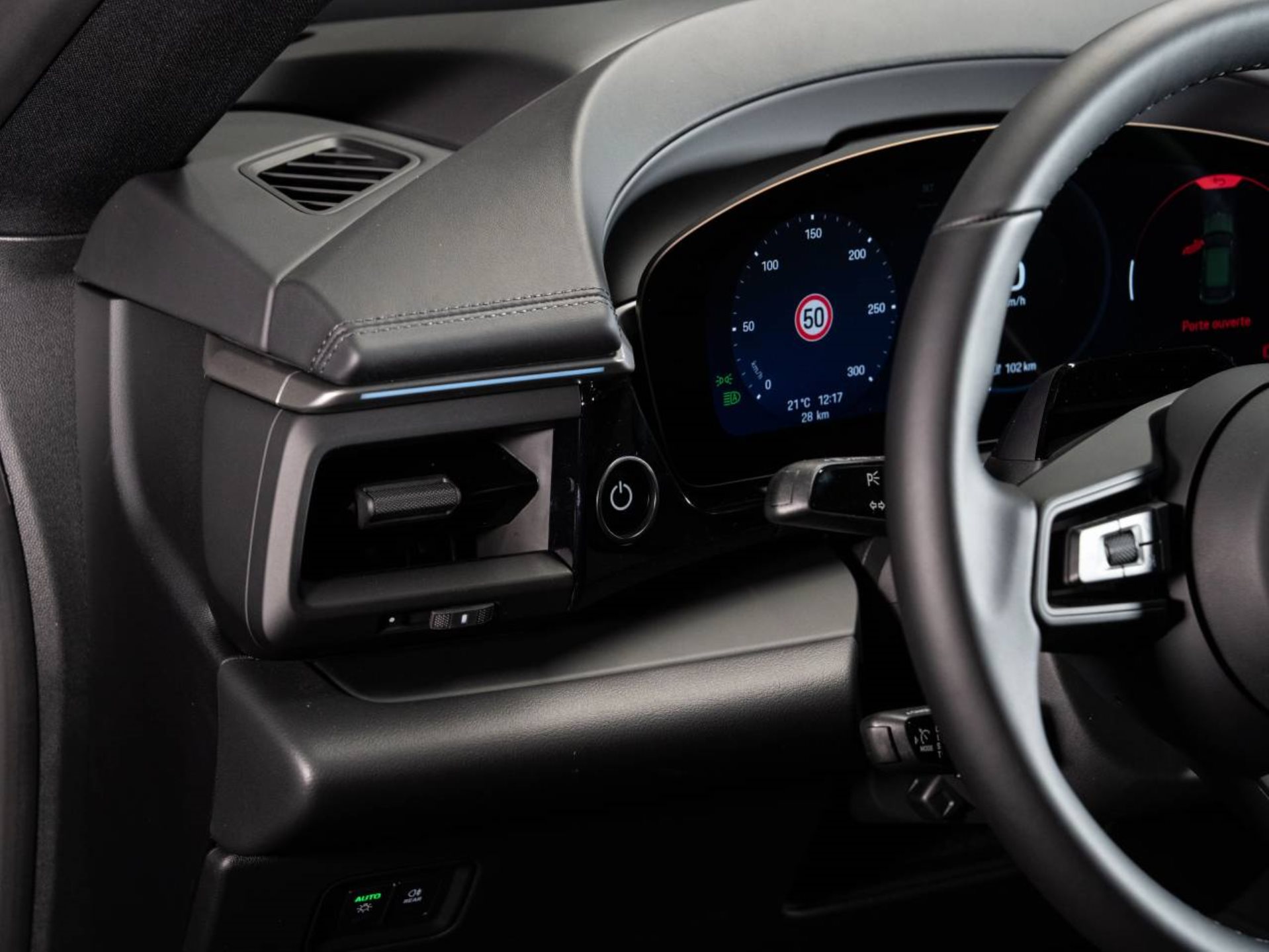 PORSCHE Macan 4S-image-10