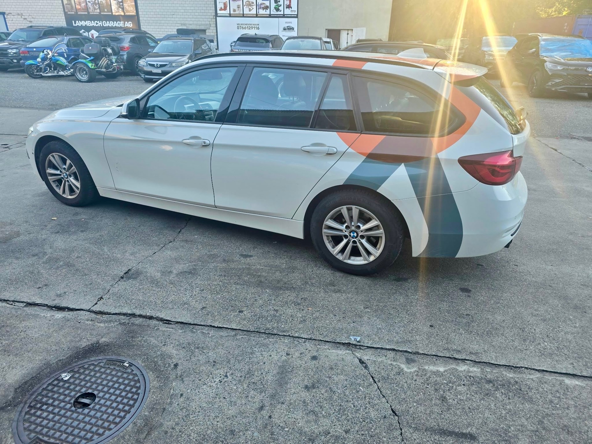 BMW 320d xDrive Touring Edition Sport Line Steptronic-image-5
