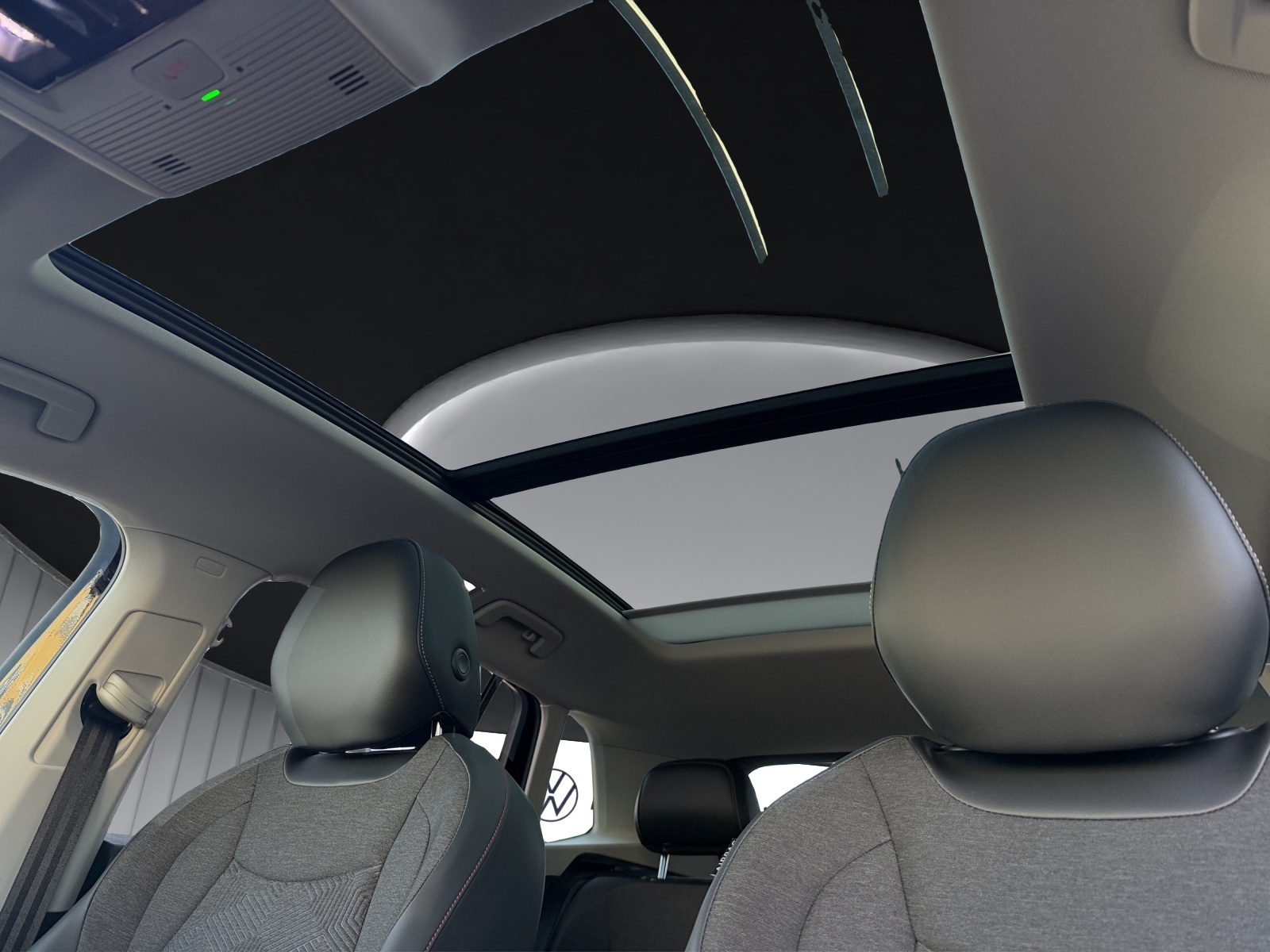 VW Tiguan 2.0 TSI DSG United 4Motion-image-12