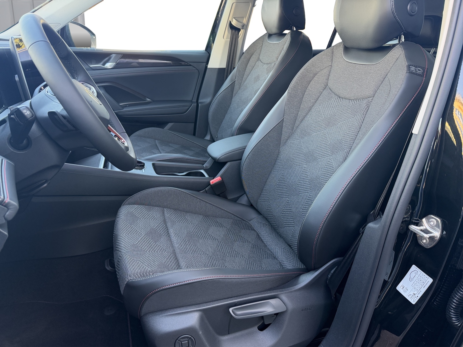 VW Tiguan 2.0 TSI DSG United 4Motion-image-9